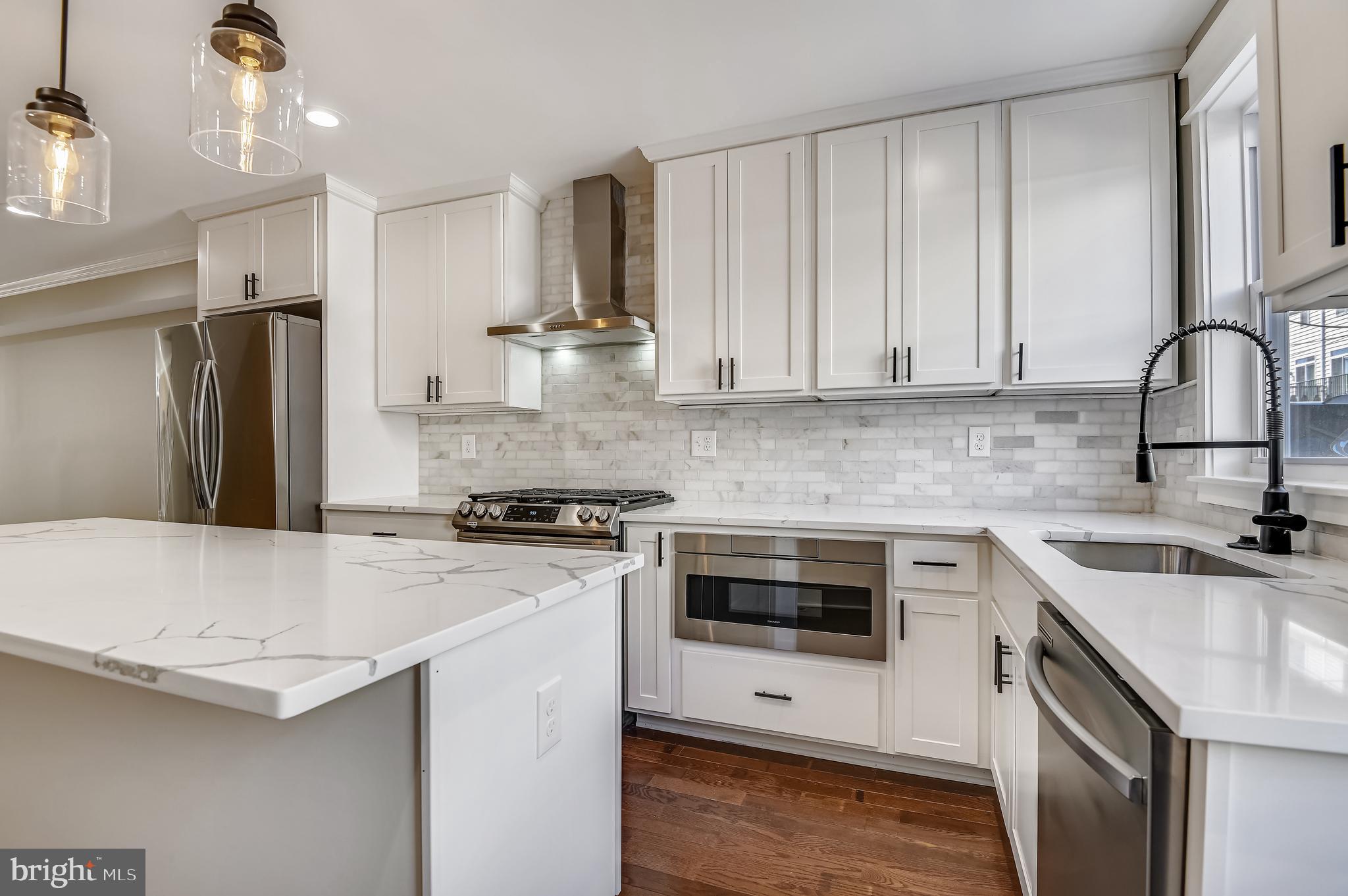 RIVERSIDE - Residential