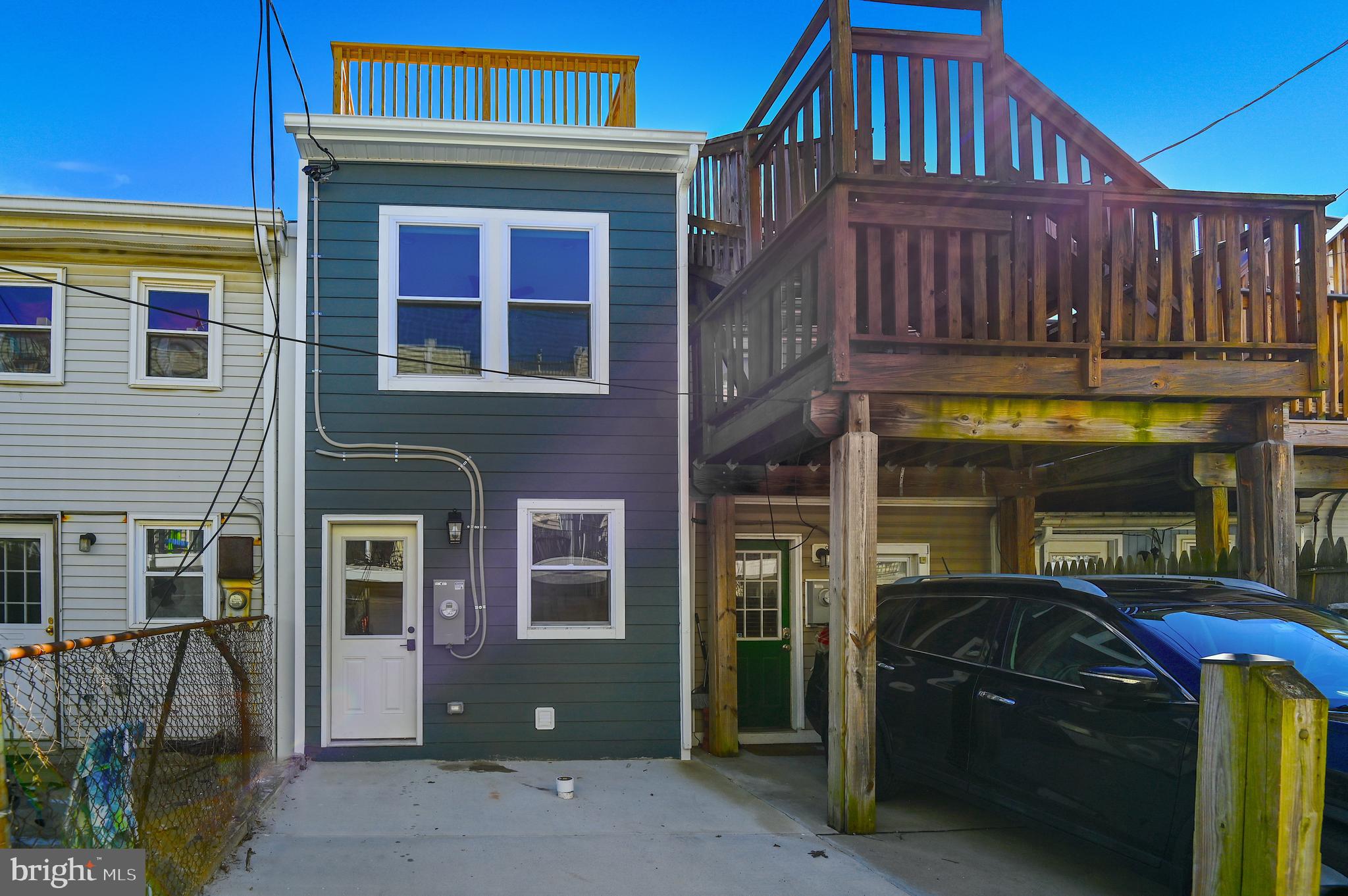 RIVERSIDE - Residential