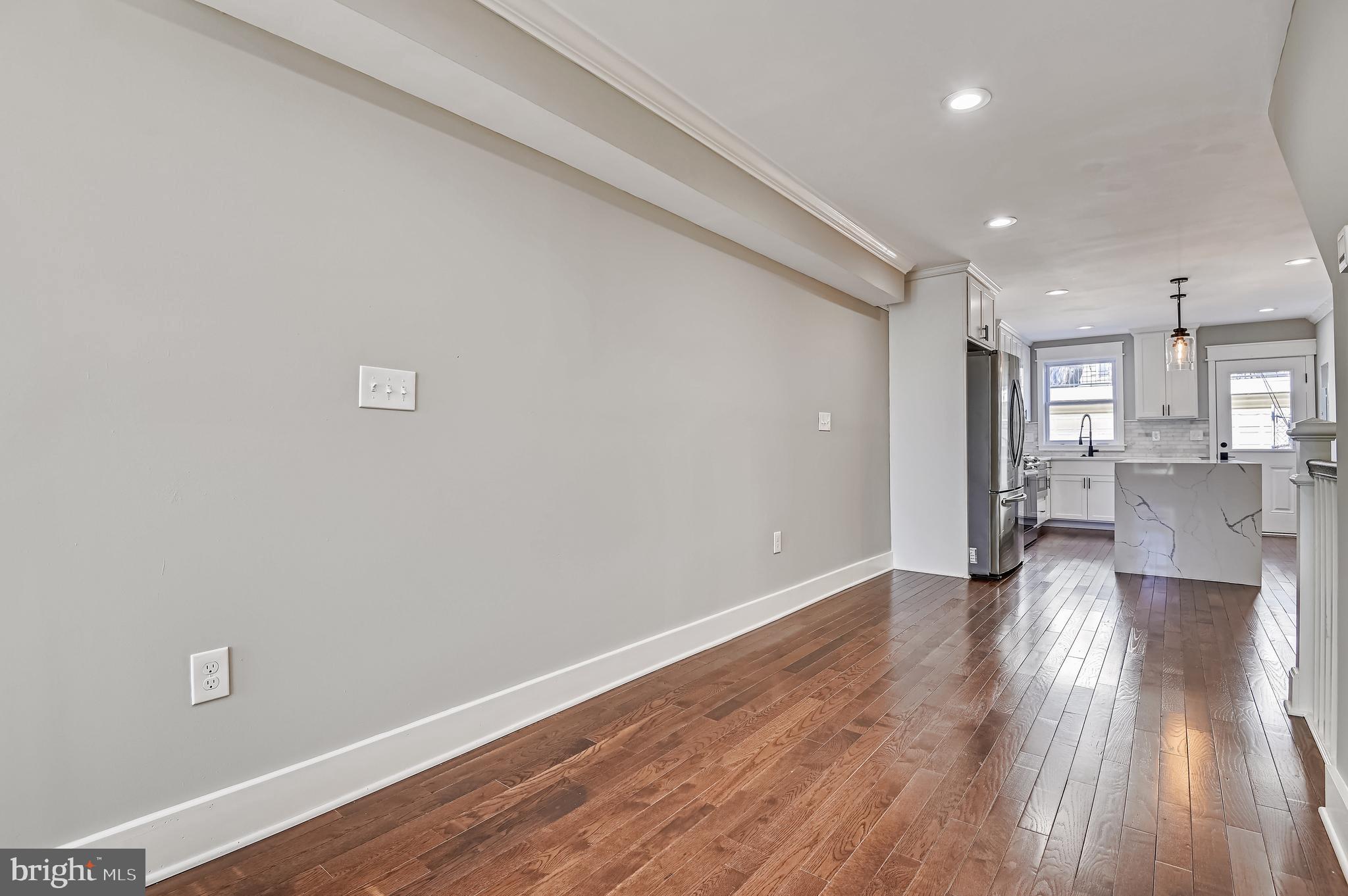 RIVERSIDE - Residential