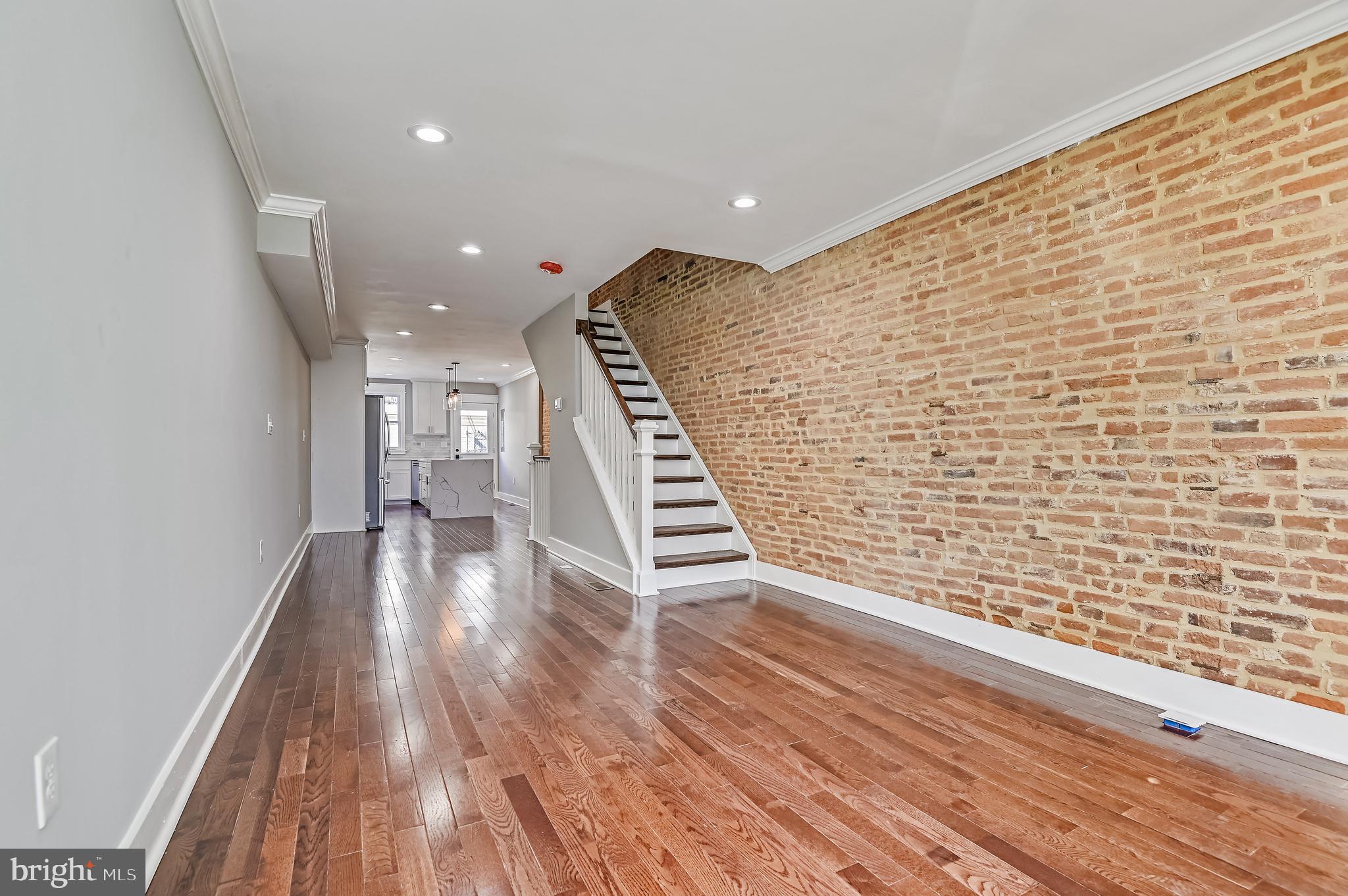 RIVERSIDE - Residential