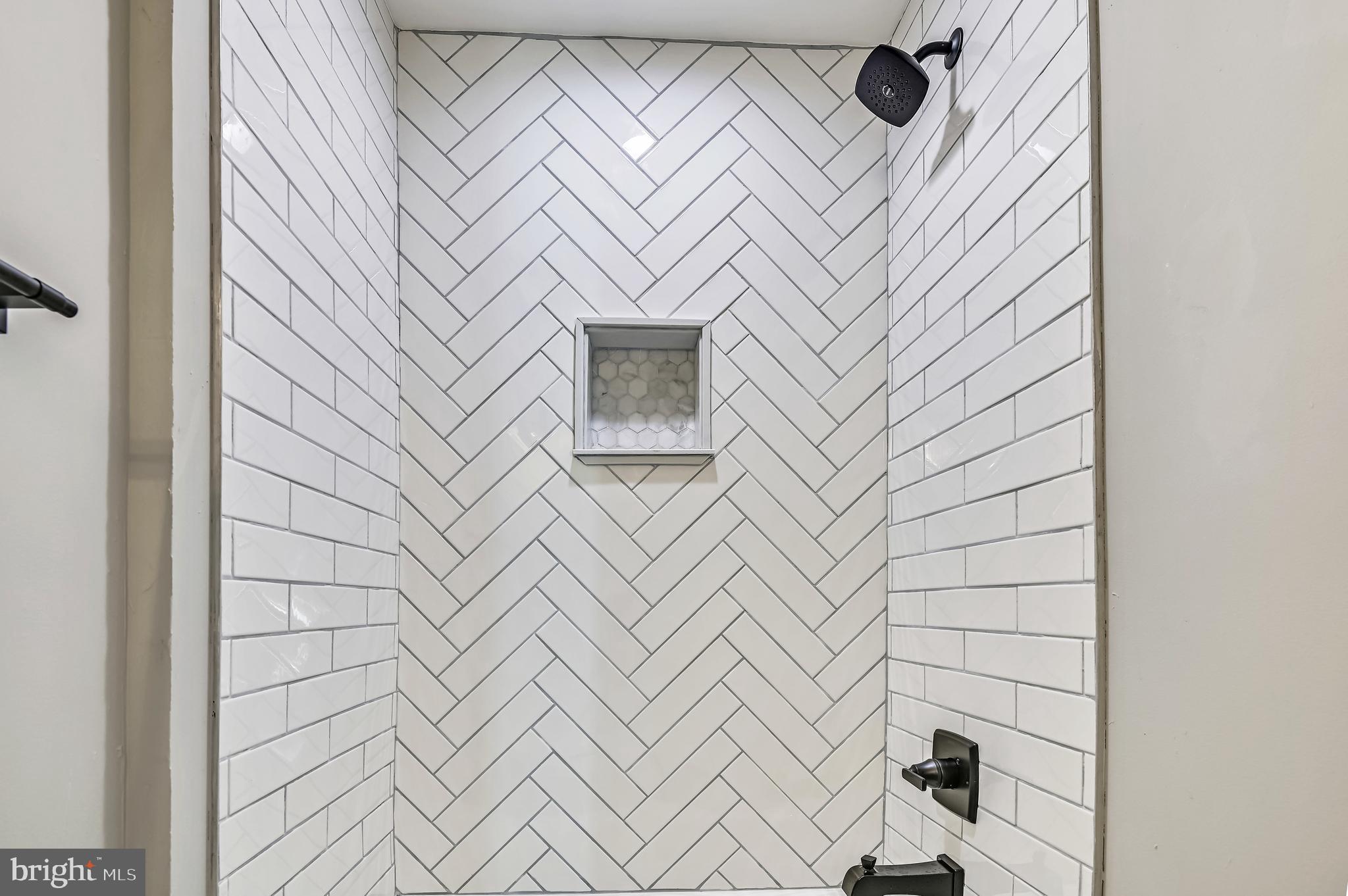 RIVERSIDE - Residential