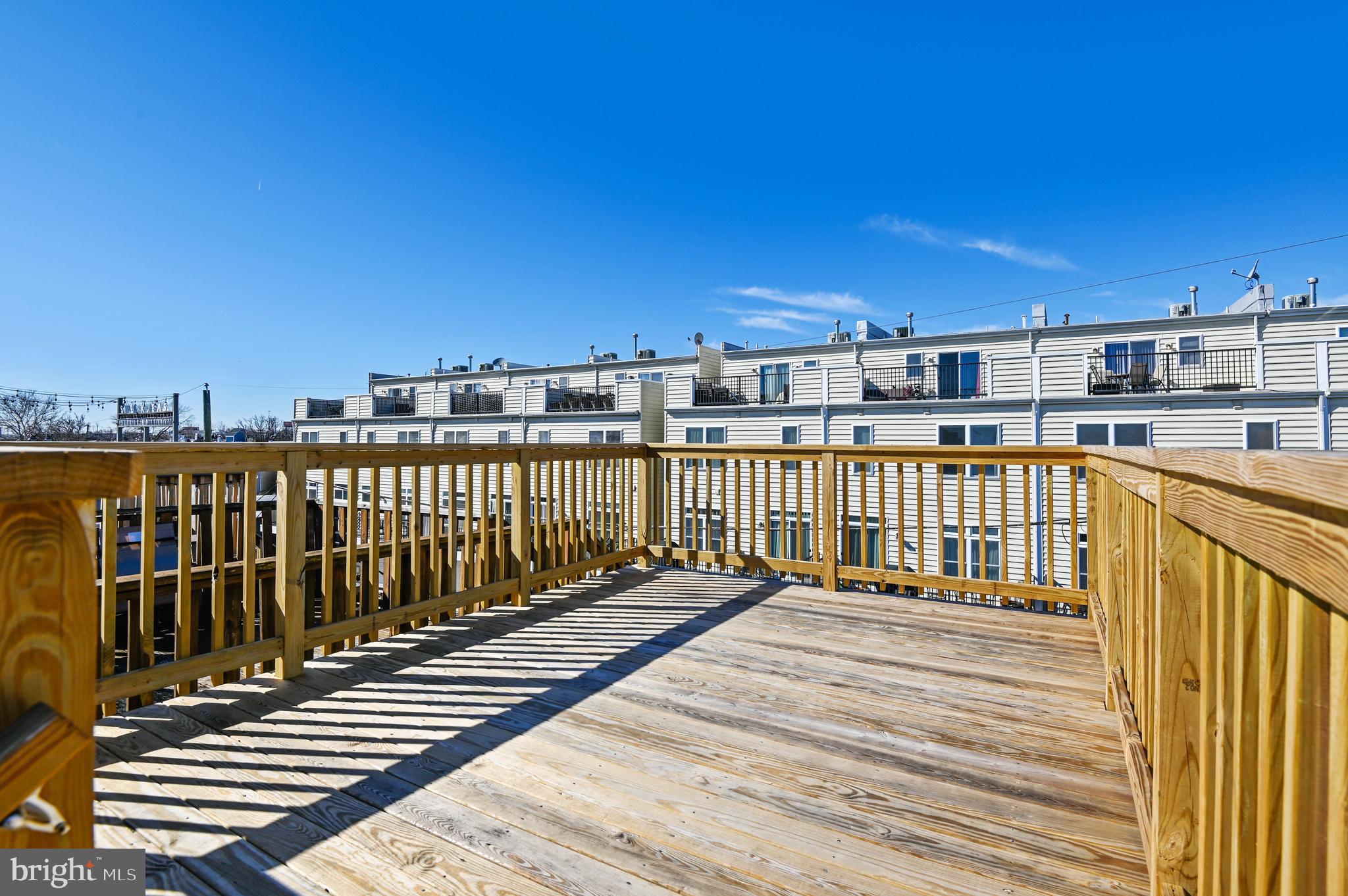 RIVERSIDE - Residential