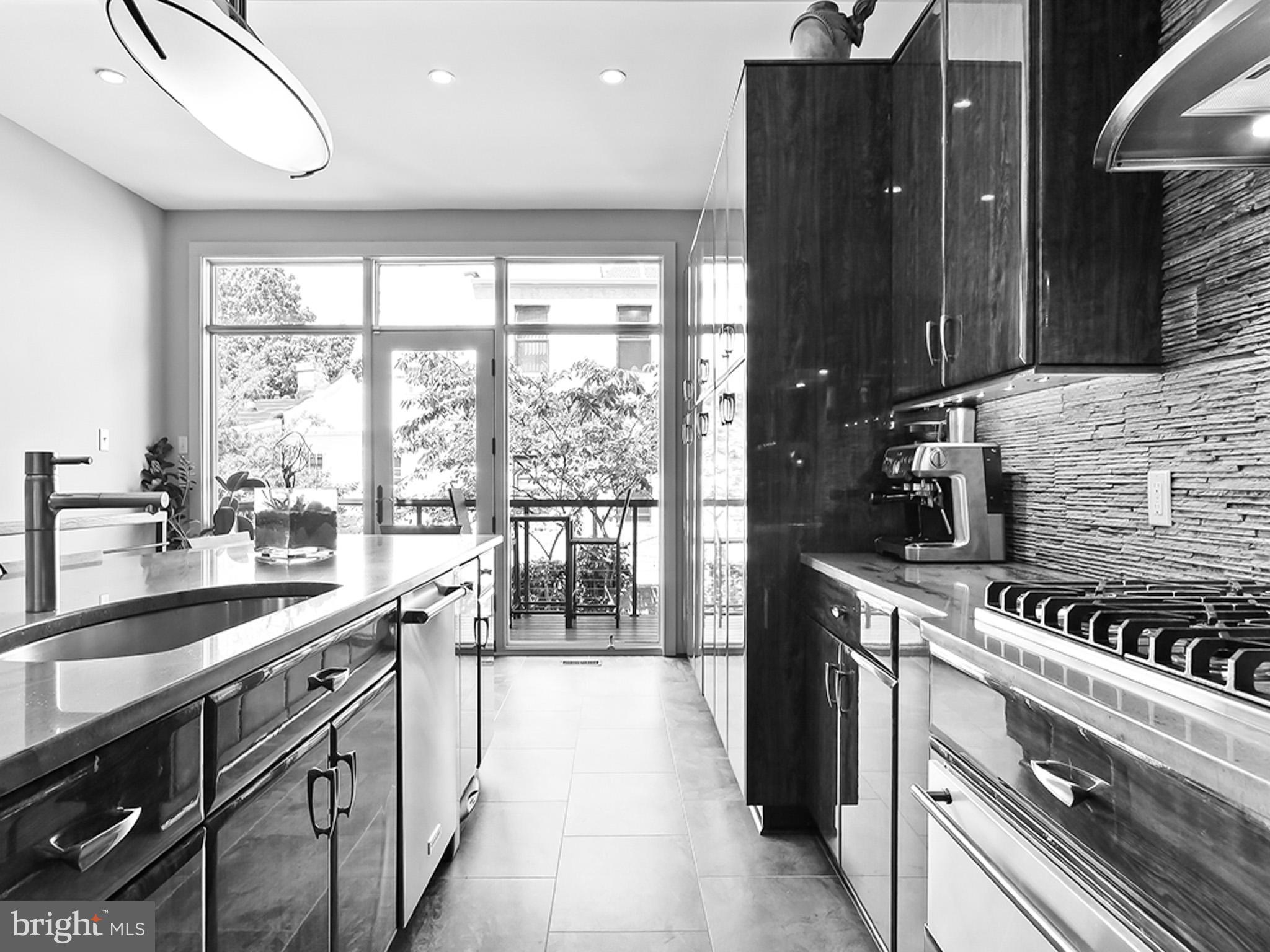 GRADUATE HOSPITAL - Residential