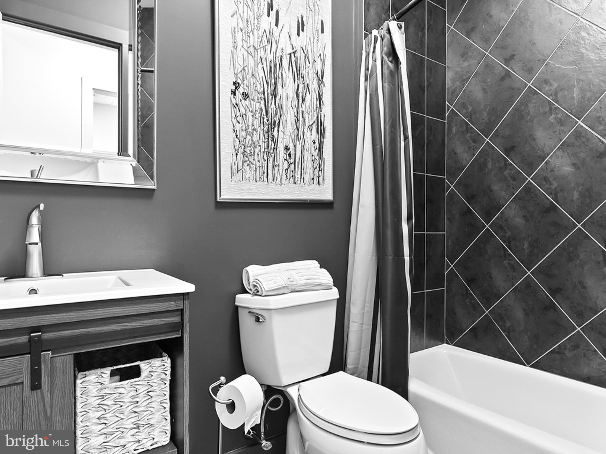 GRADUATE HOSPITAL - Residential