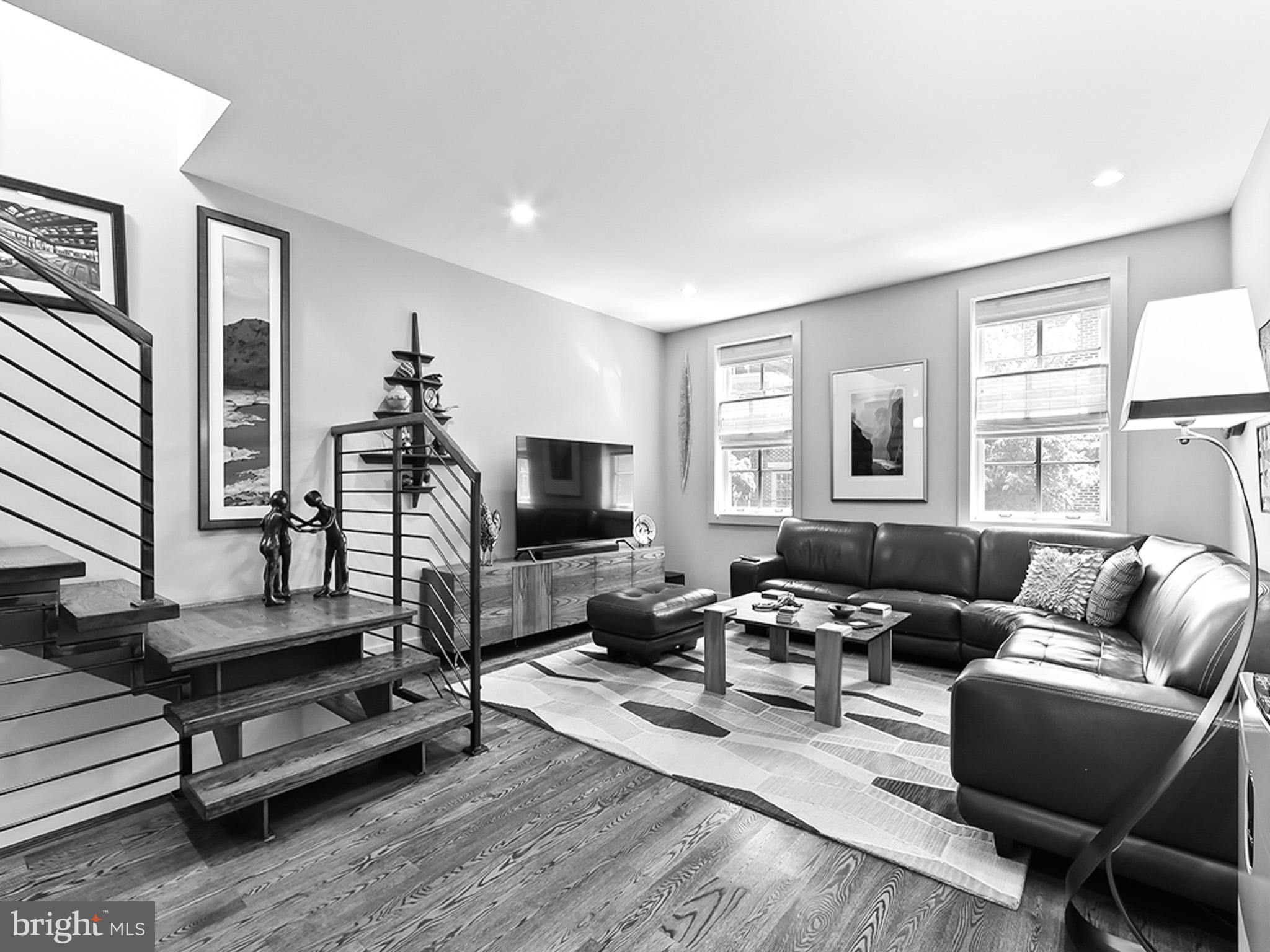 GRADUATE HOSPITAL - Residential