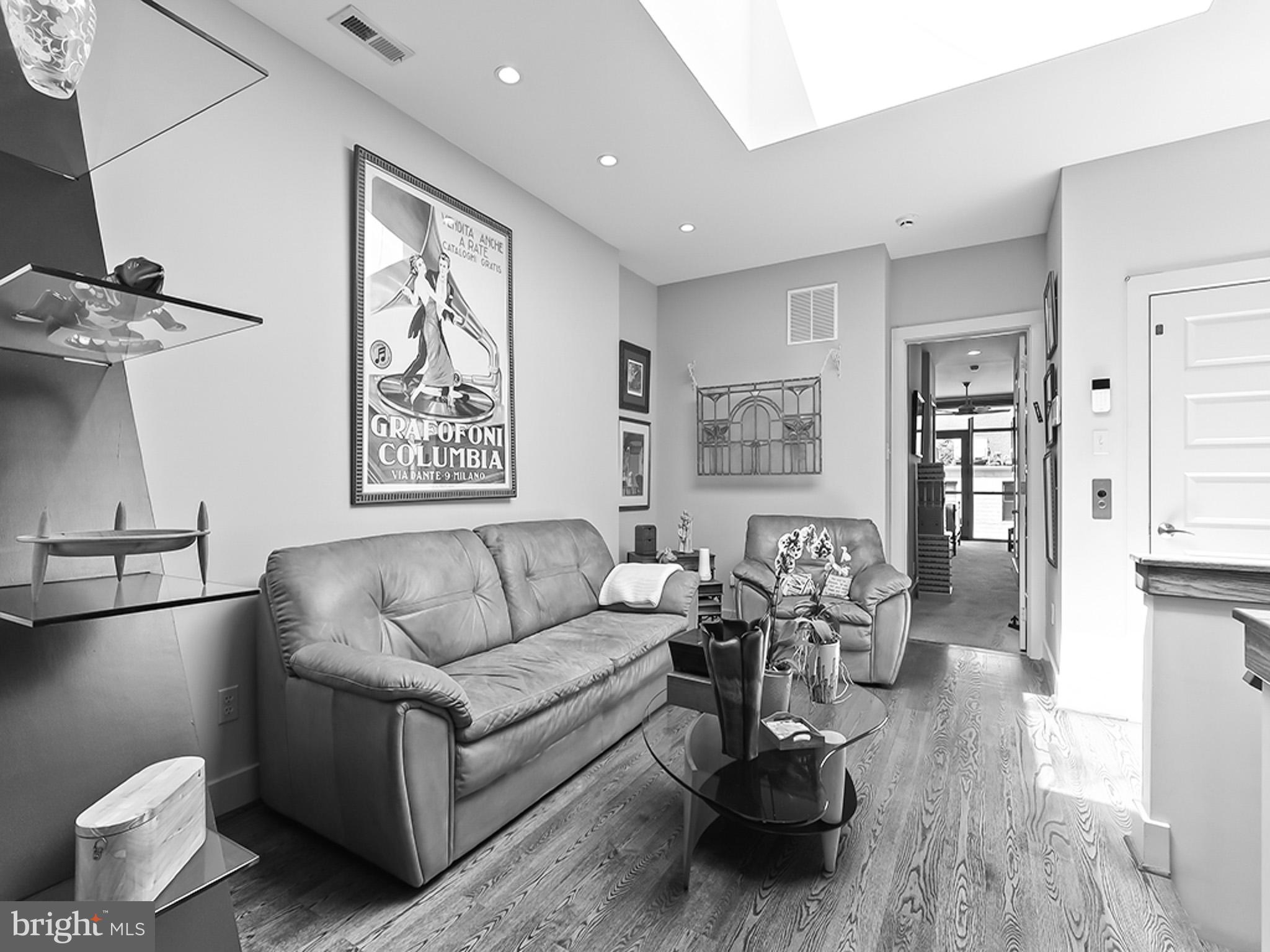 GRADUATE HOSPITAL - Residential