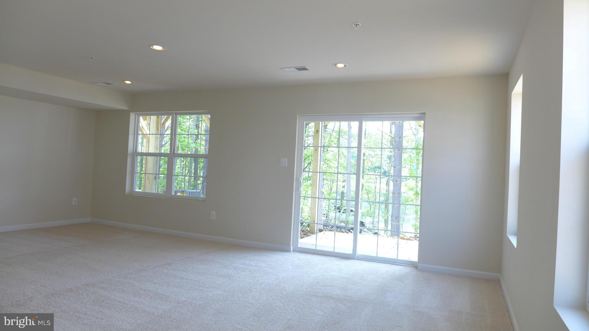 BEECH TREE NORTH VILLAGE - Residential Lease