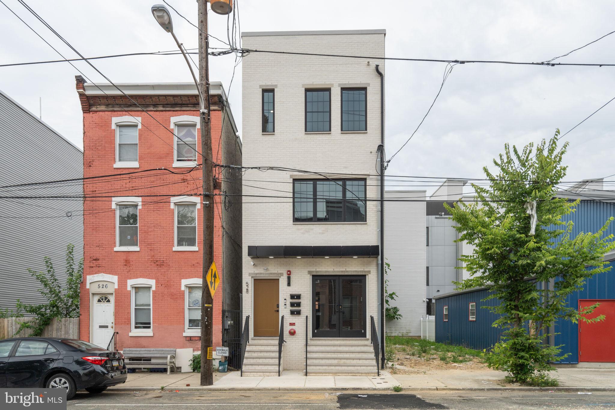 OLDE KENSINGTON - Residential Lease