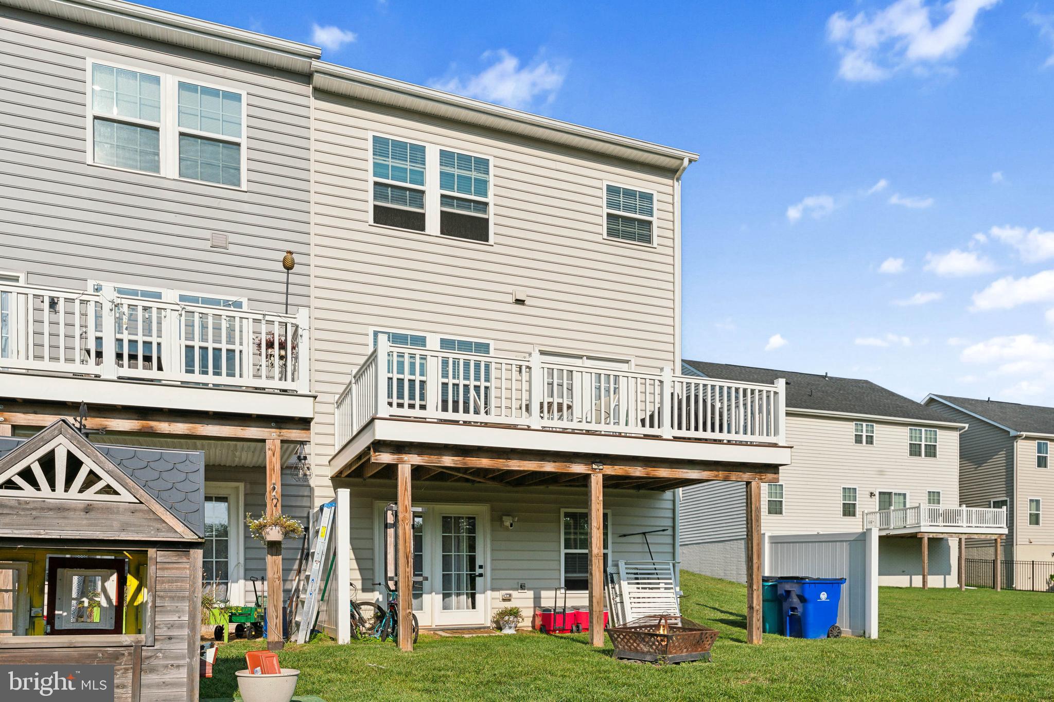 HOLLY RIDGE - Residential