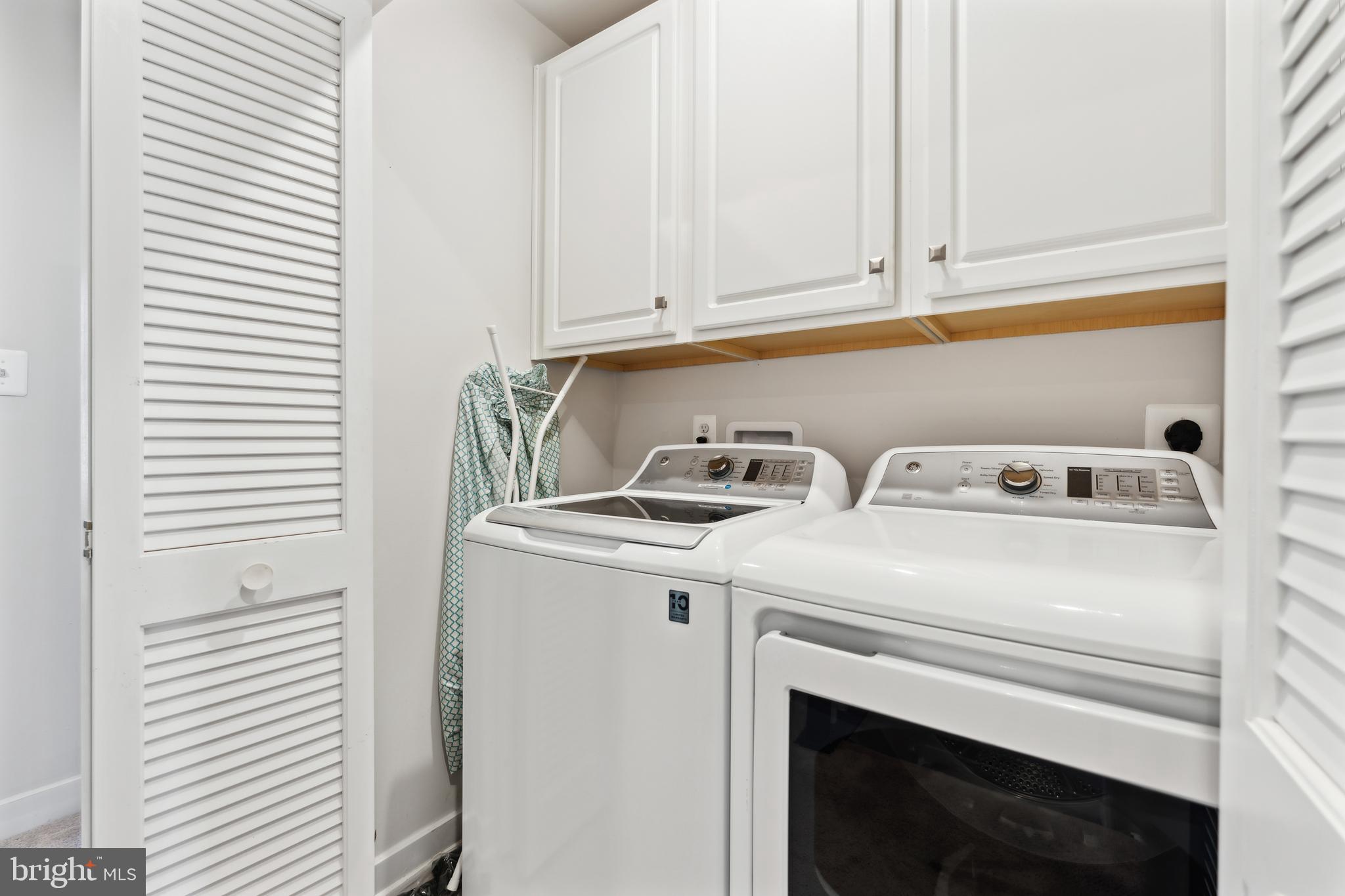 HOLLY RIDGE - Residential