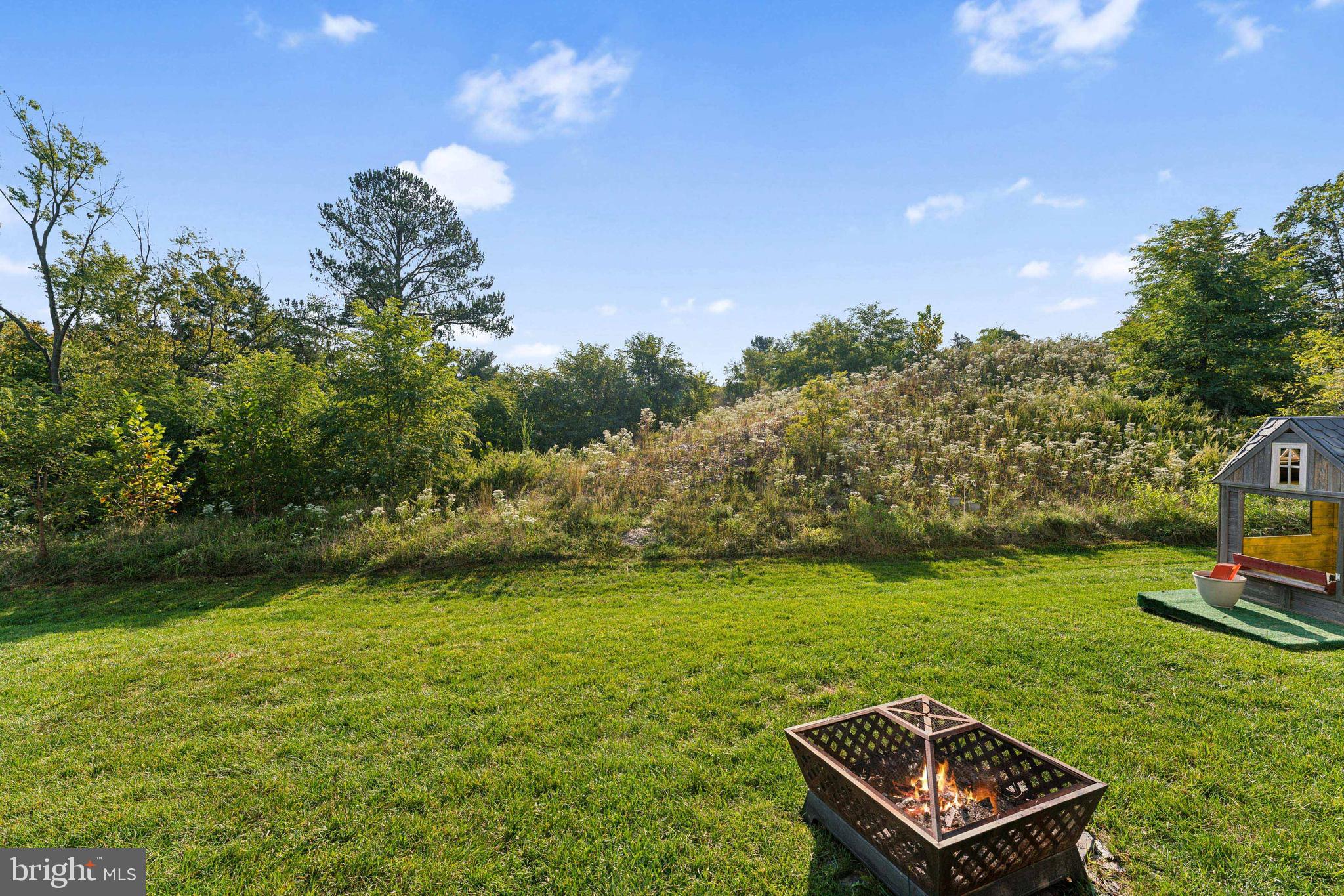 HOLLY RIDGE - Residential