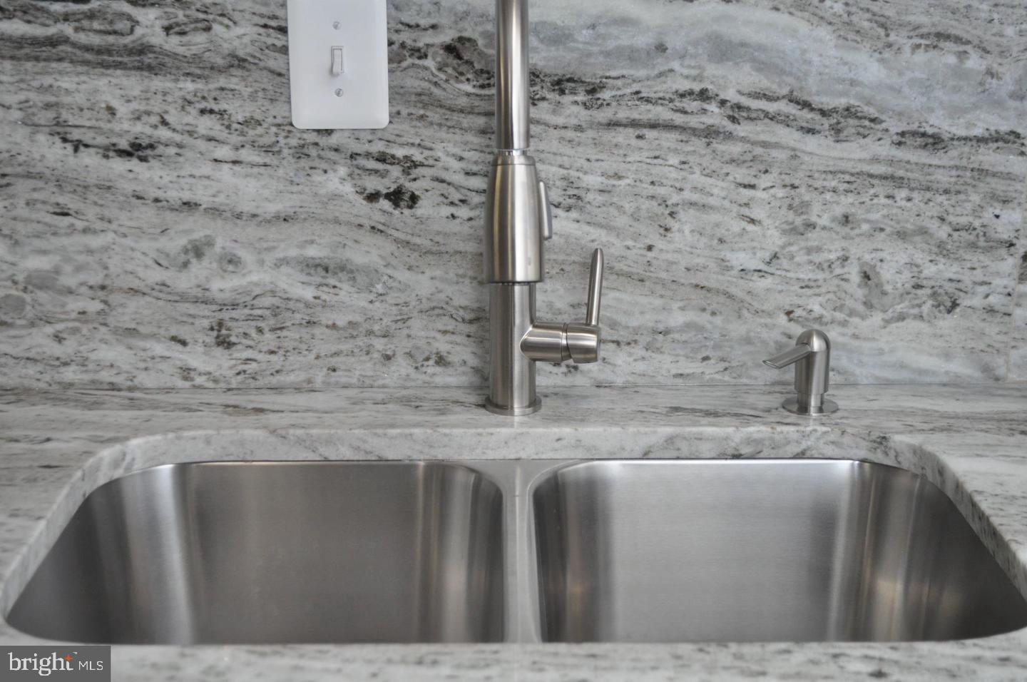 PALMER PARK - Residential