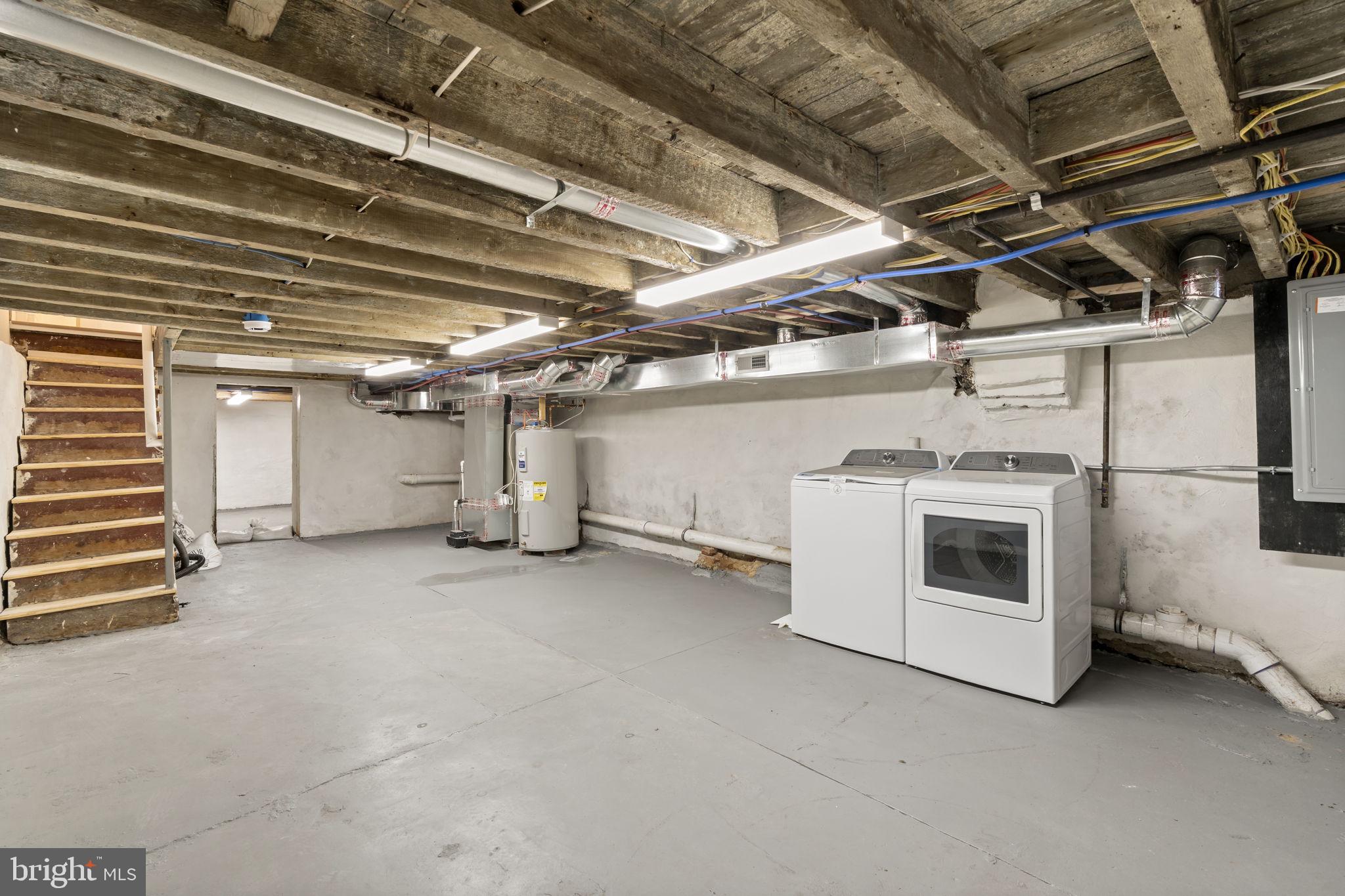 POINT BREEZE - Residential Lease