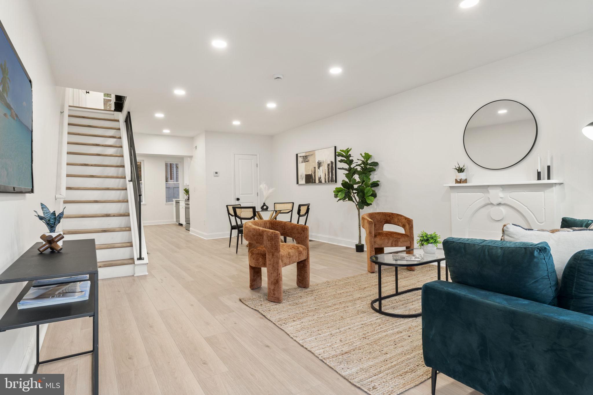 POINT BREEZE - Residential Lease