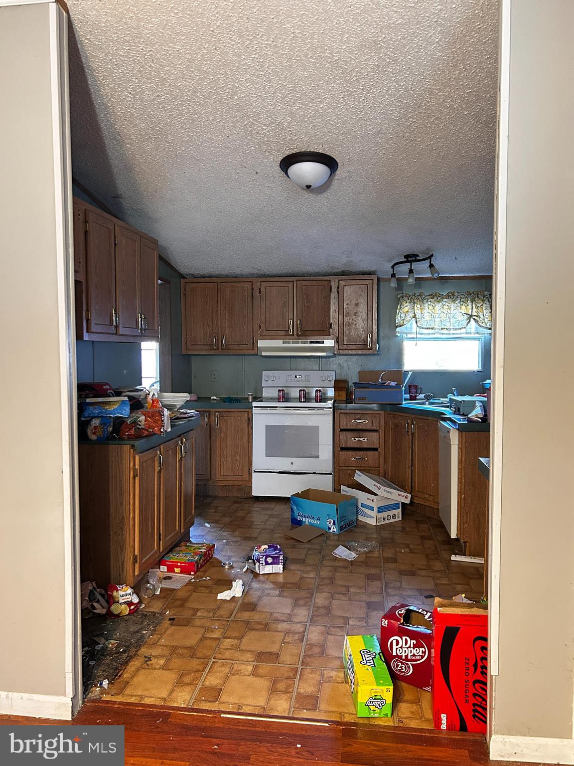 3348 BRUSH CREEK ROAD