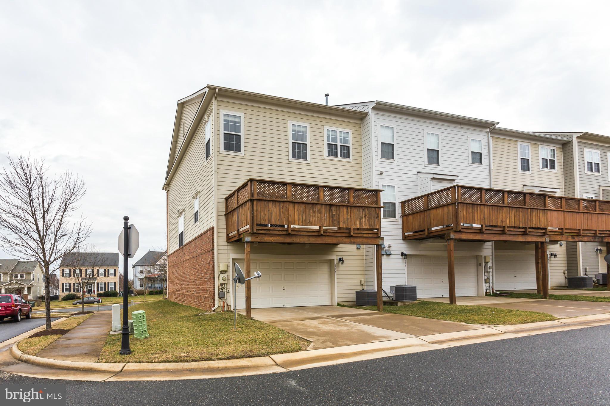 VILLAGE OF IDLEWILD - Residential