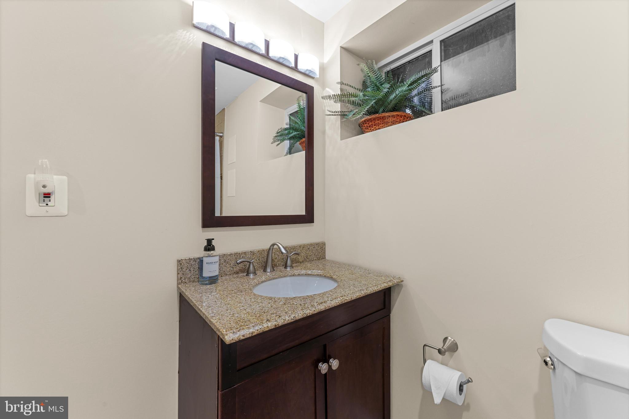 POT SPRING - Residential