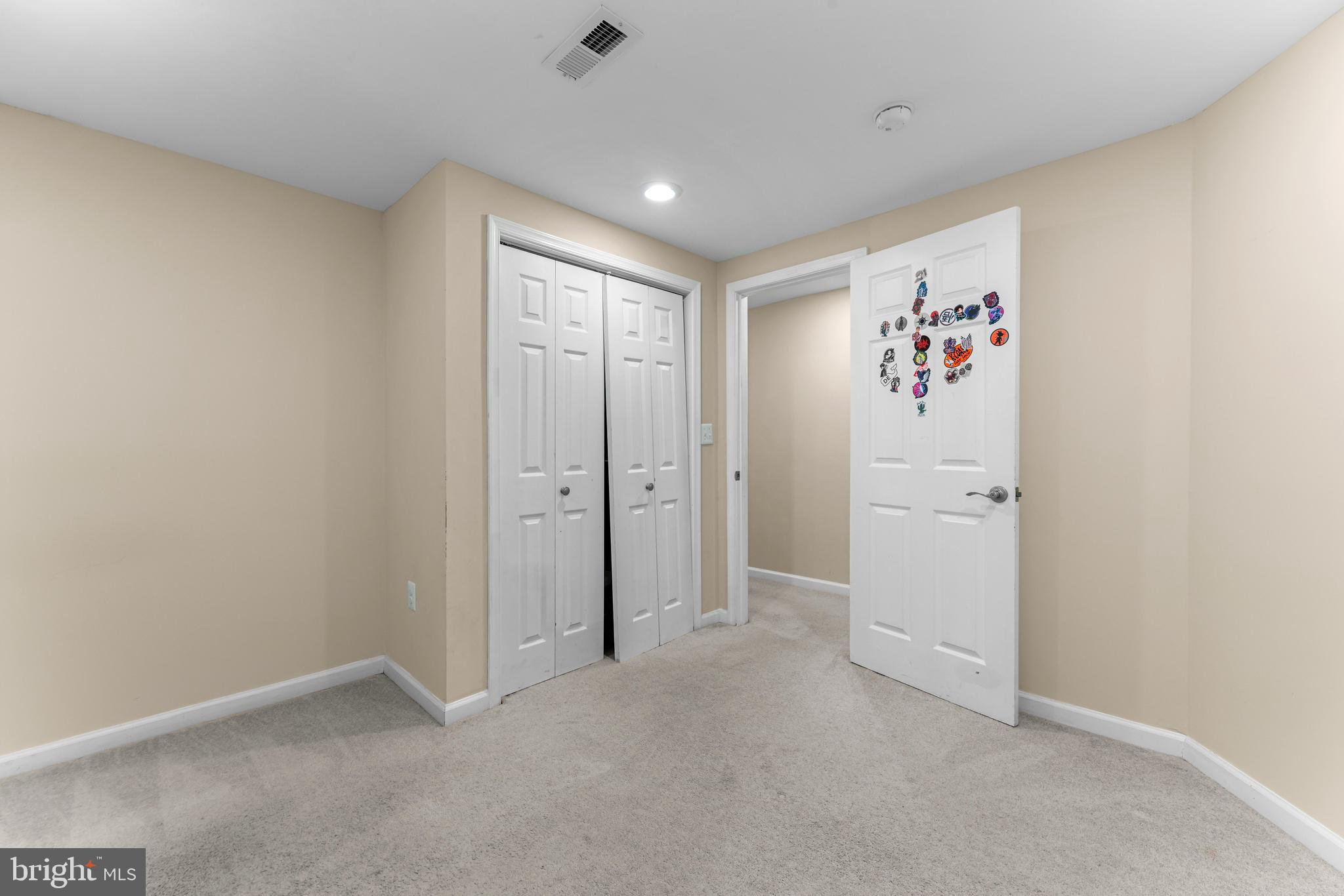 POT SPRING - Residential