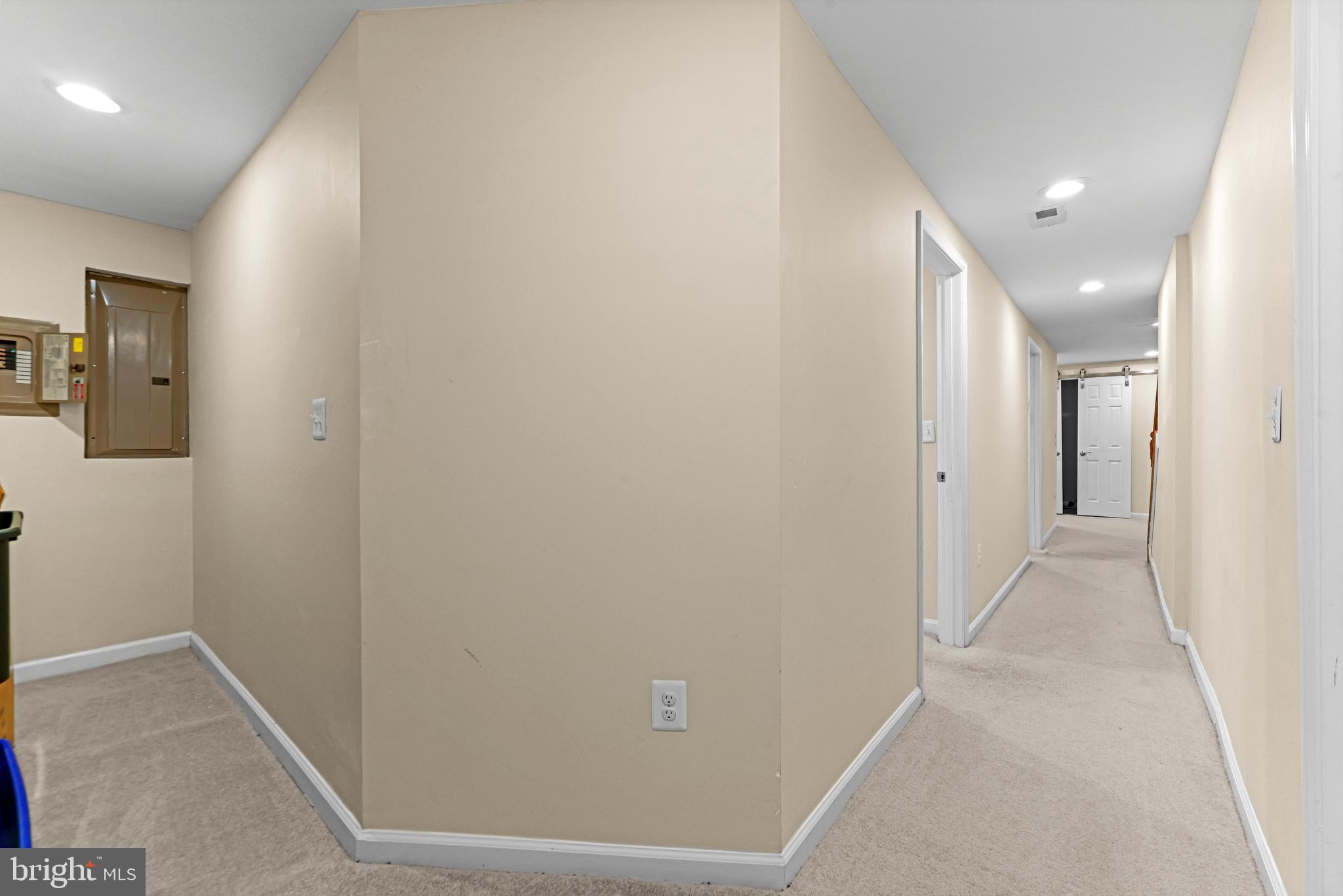POT SPRING - Residential