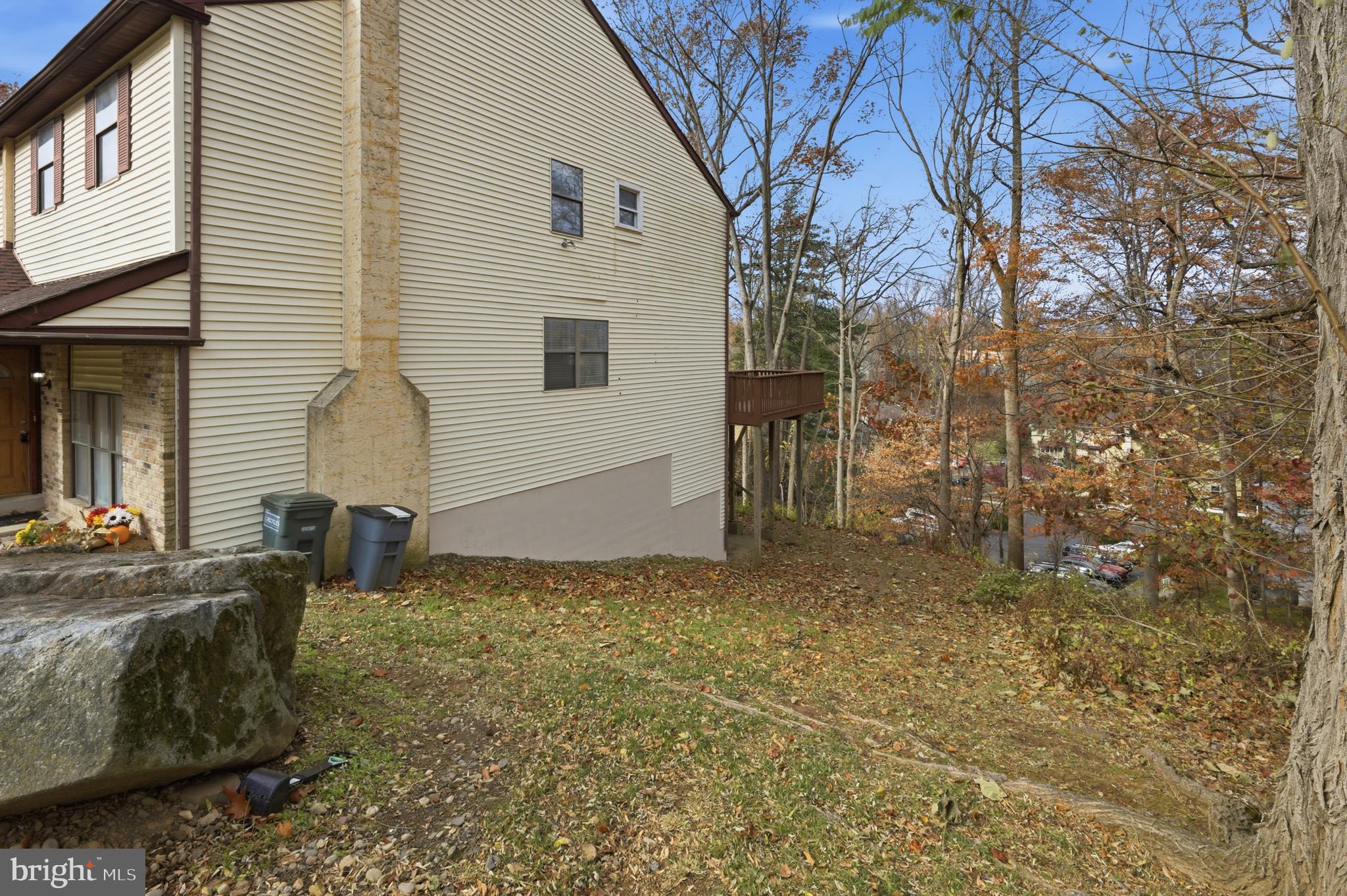 WOODLYN CROSSING - Residential