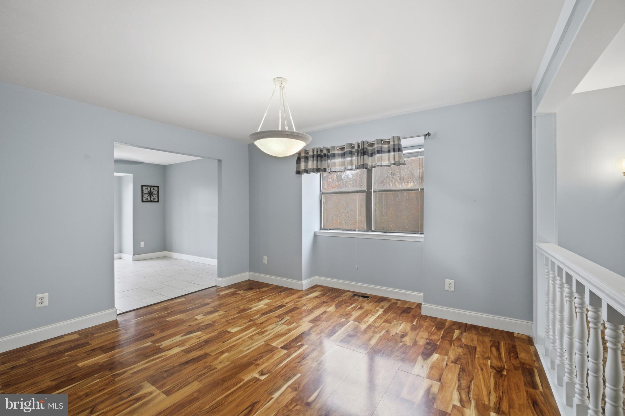 WOODLYN CROSSING - Residential