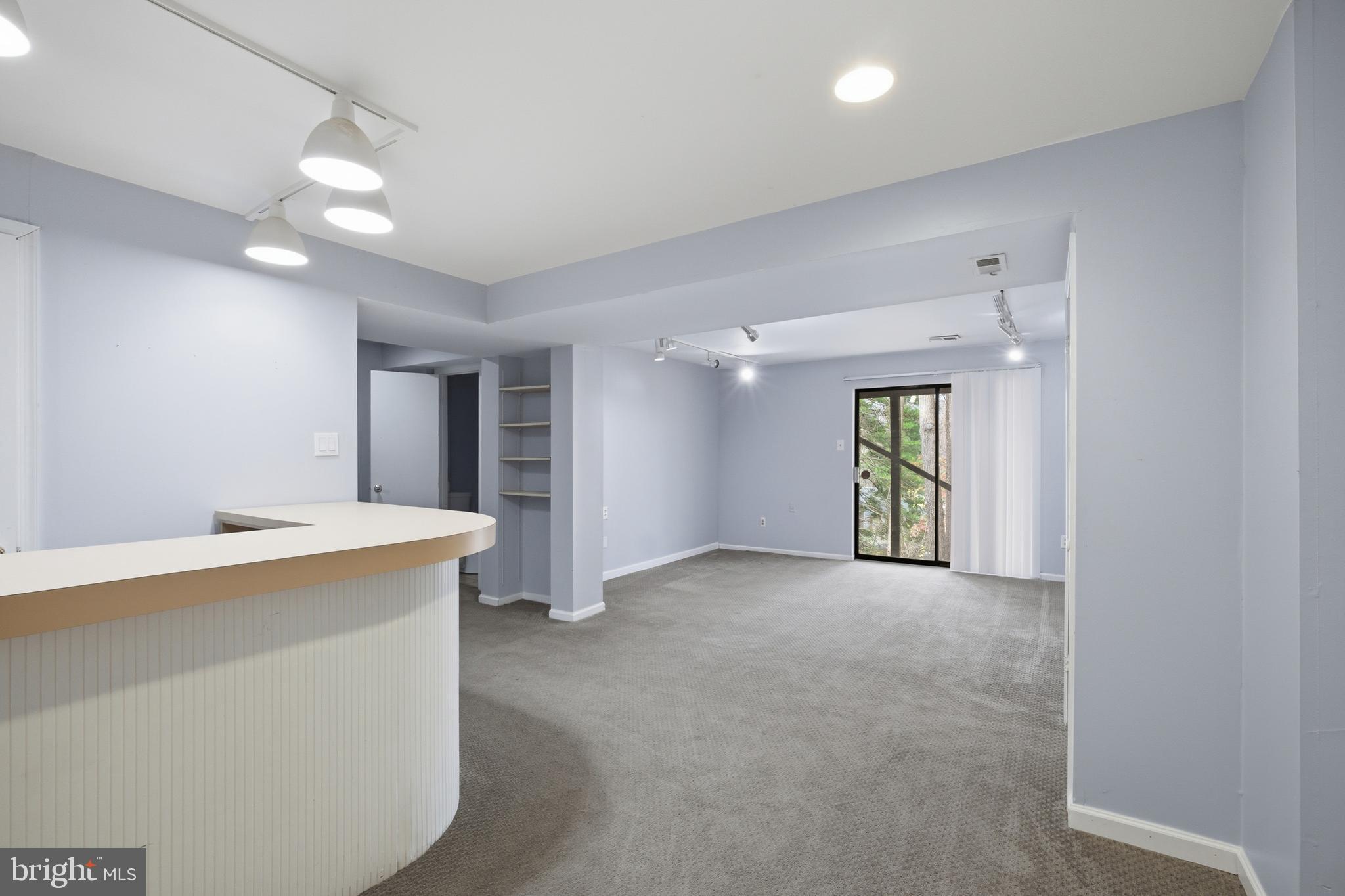 WOODLYN CROSSING - Residential