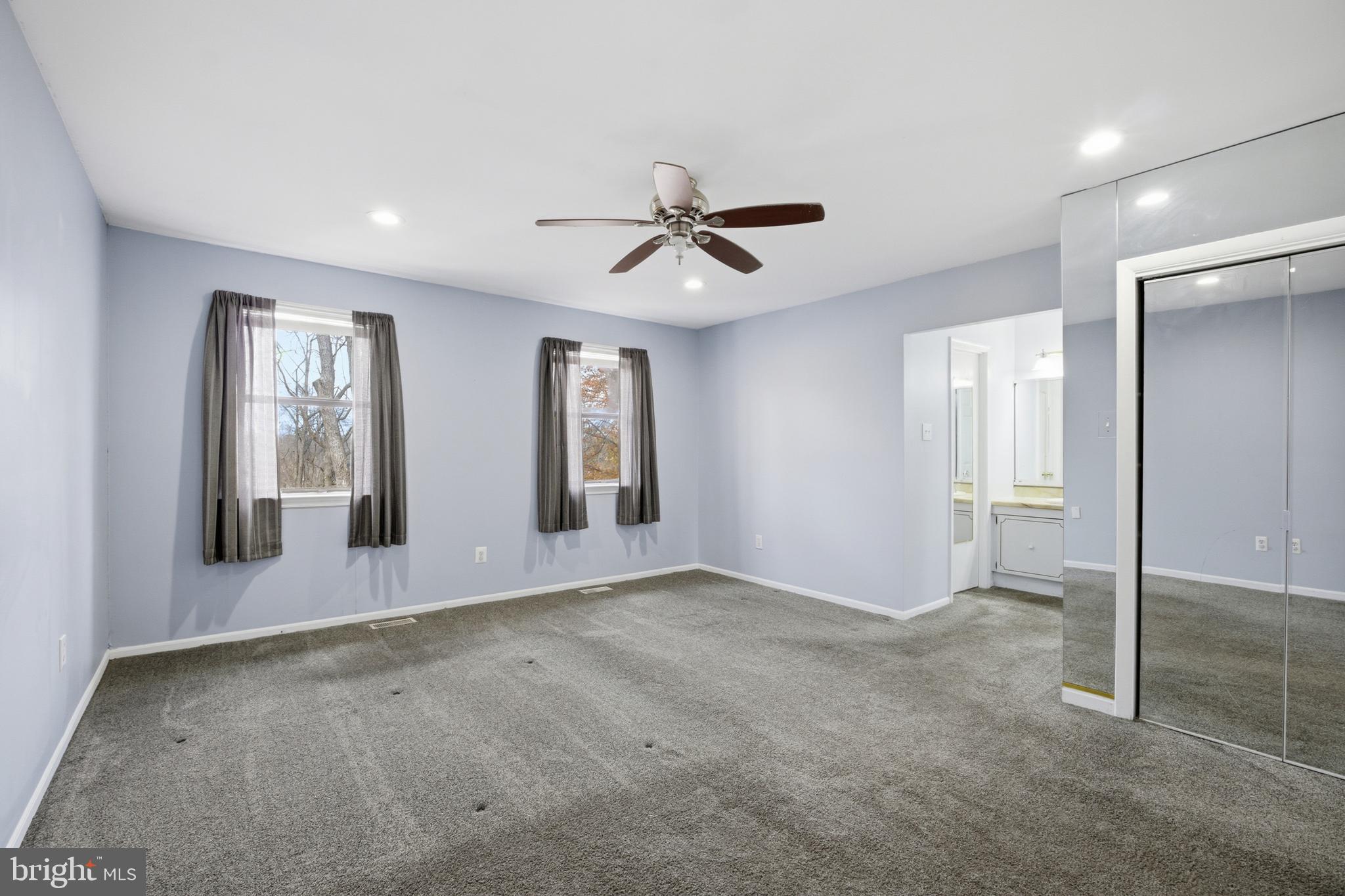 WOODLYN CROSSING - Residential