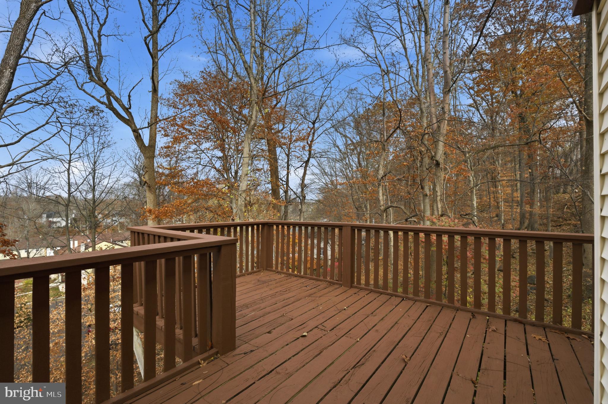 WOODLYN CROSSING - Residential