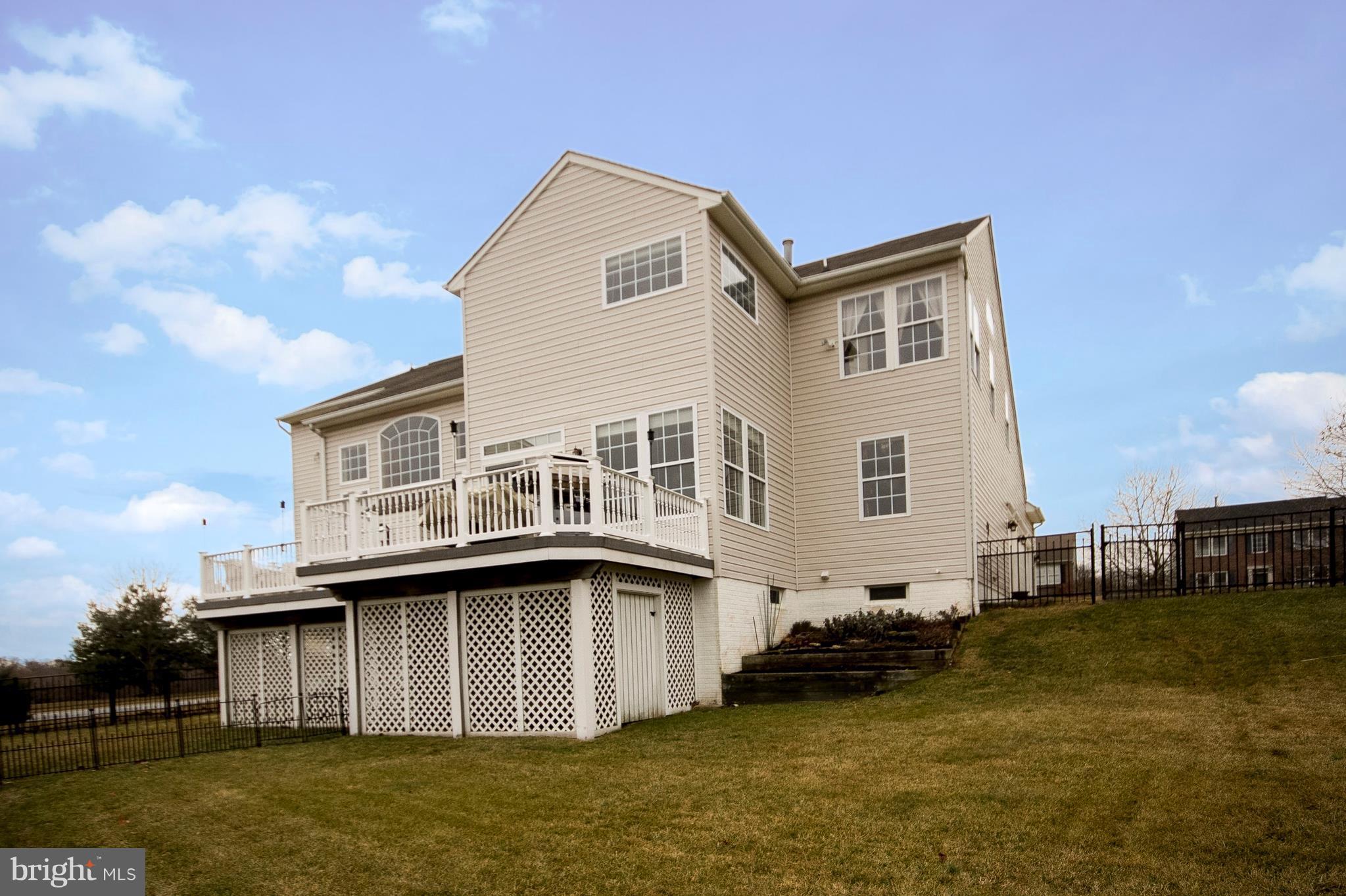 STONE RIDGE - Residential