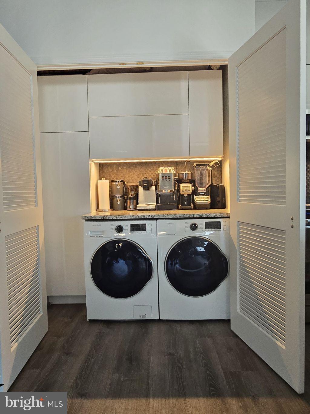 BELLA VISTA - Residential