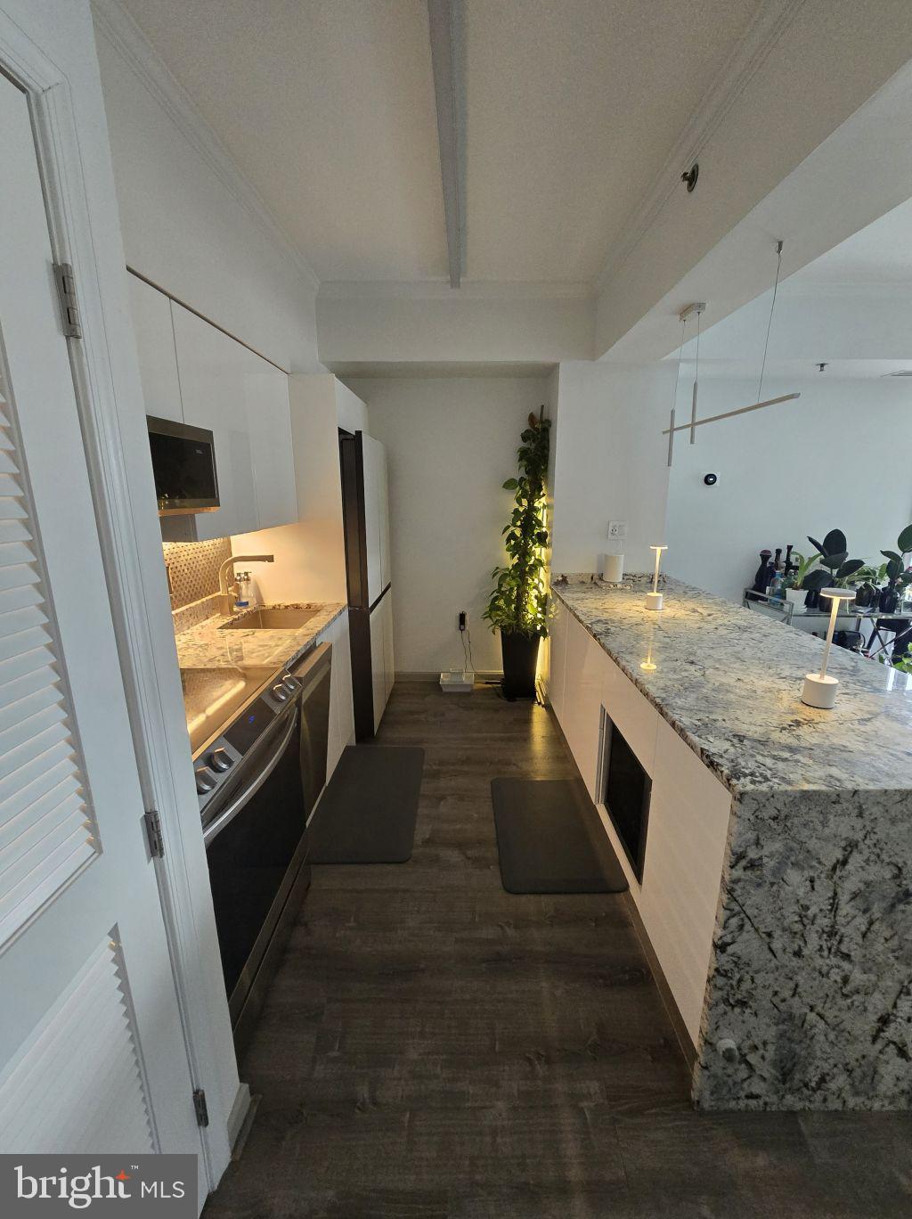 BELLA VISTA - Residential