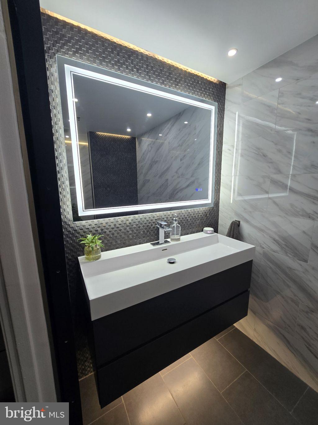 BELLA VISTA - Residential