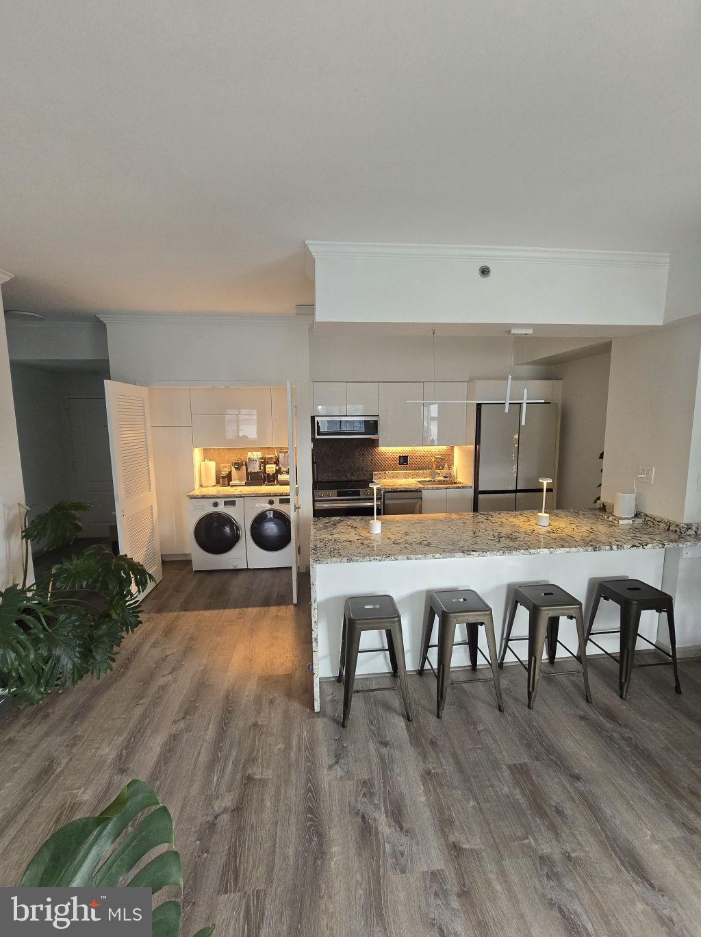 BELLA VISTA - Residential