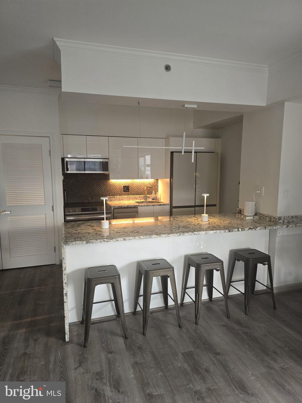 BELLA VISTA - Residential