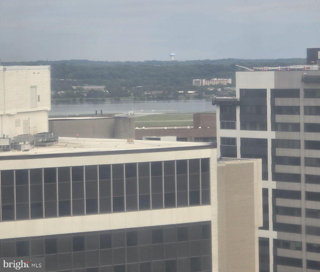 BELLA VISTA - Residential