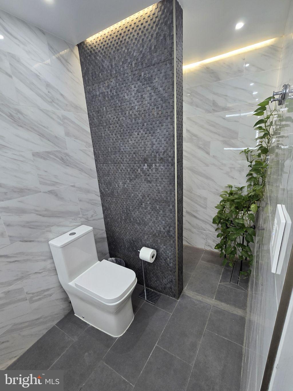 BELLA VISTA - Residential