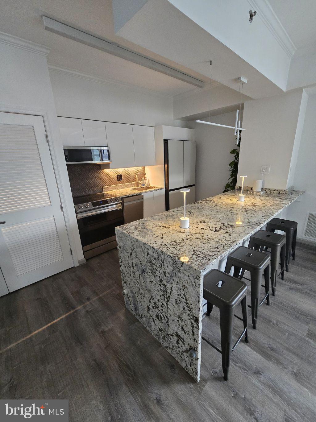 BELLA VISTA - Residential