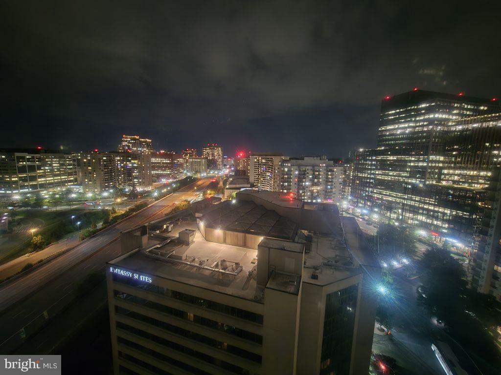 BELLA VISTA - Residential