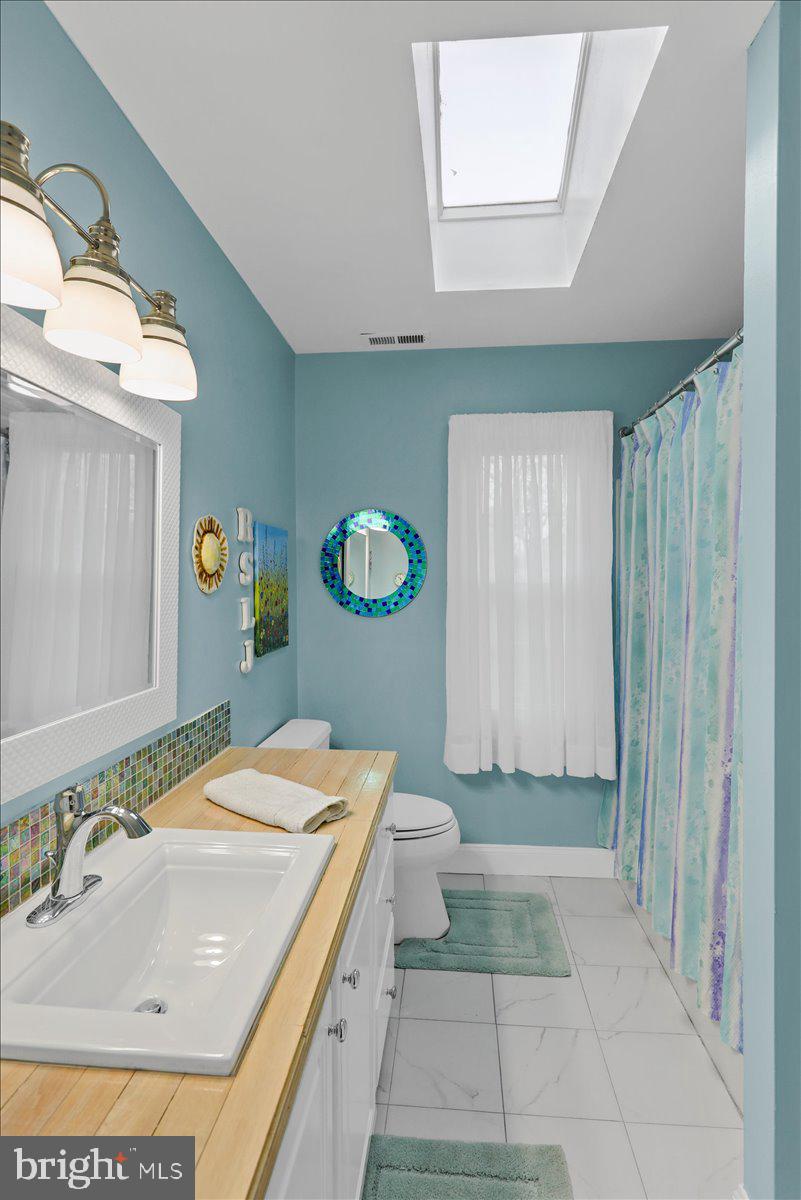 ABBEY DOWNS - Residential