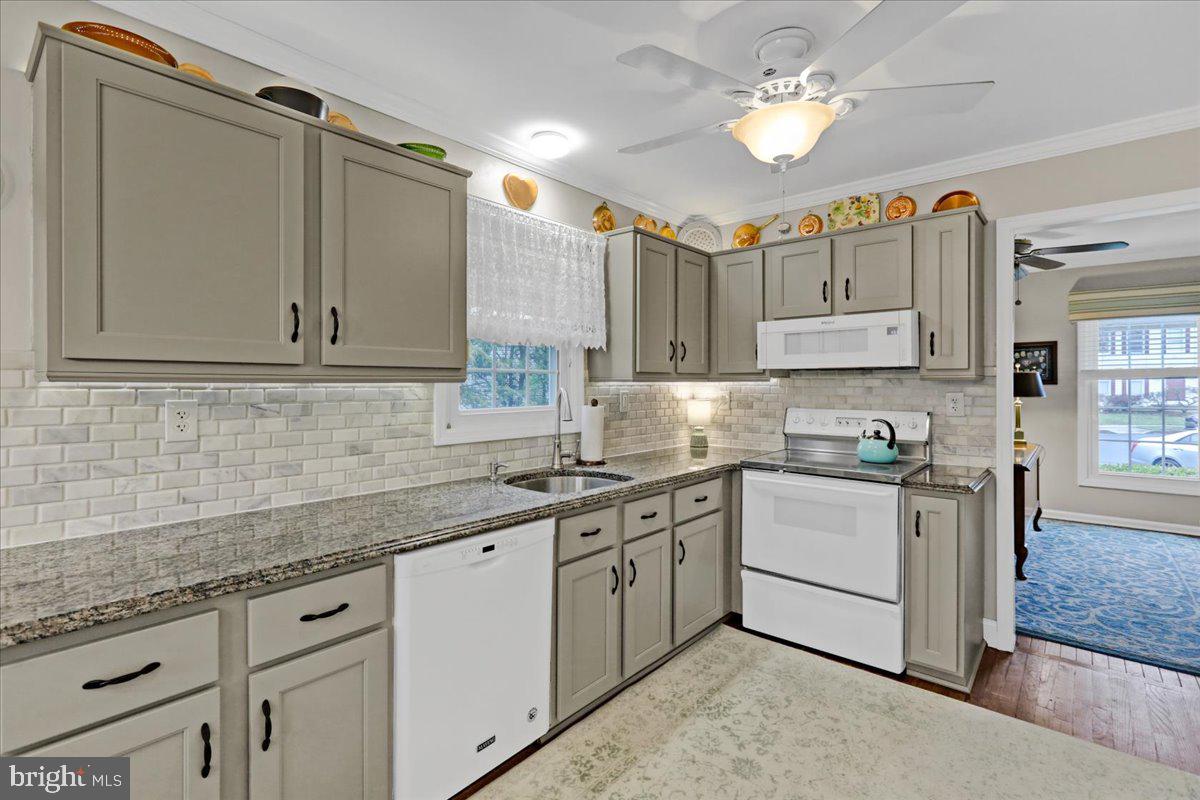 ABBEY DOWNS - Residential