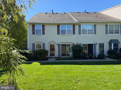 MLS: NJME2084710