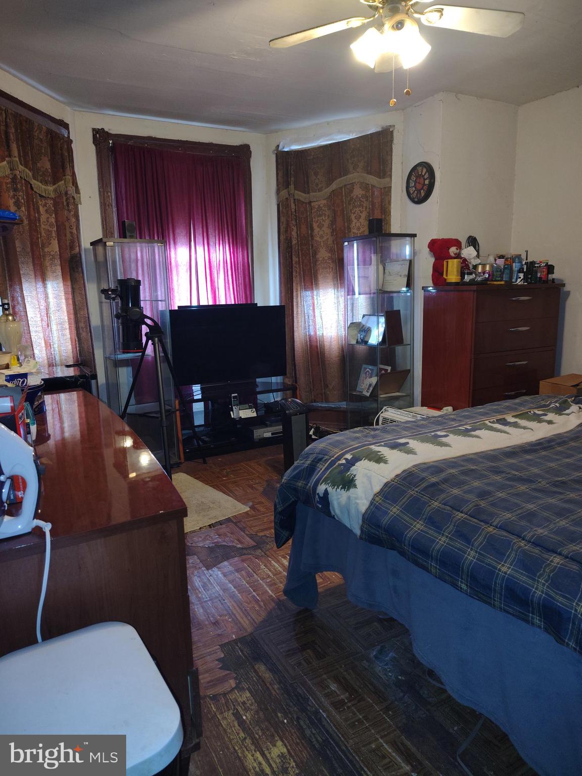 COBBS CREEK - Residential