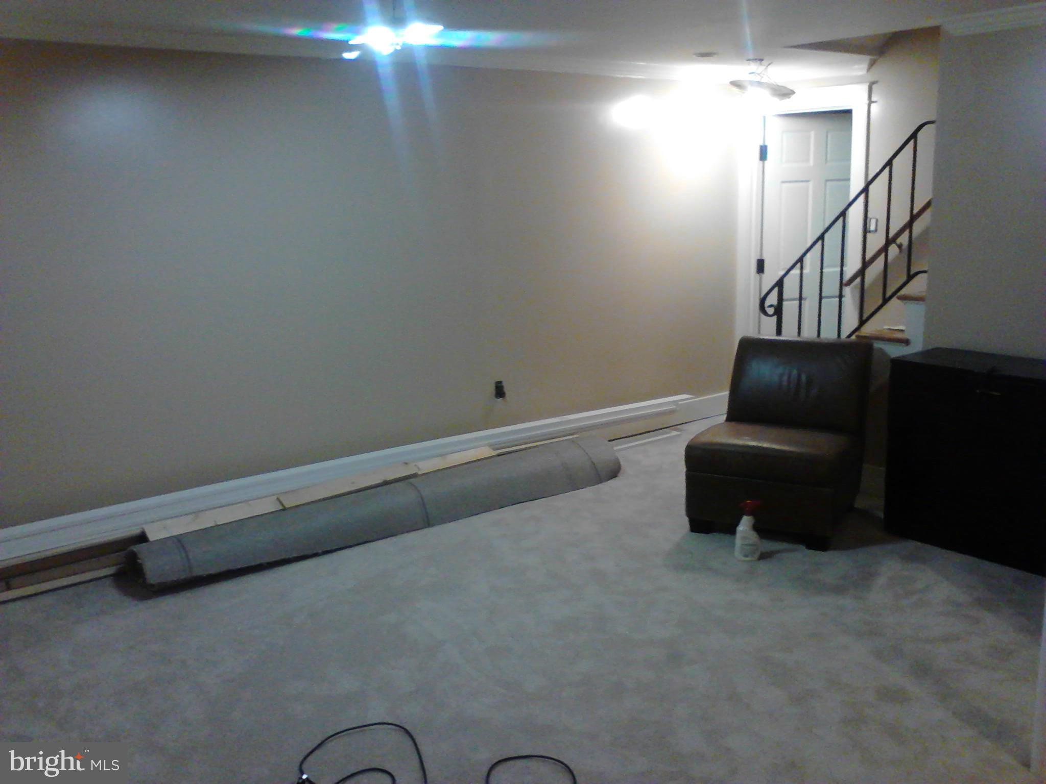 DALE CITY - Residential Lease