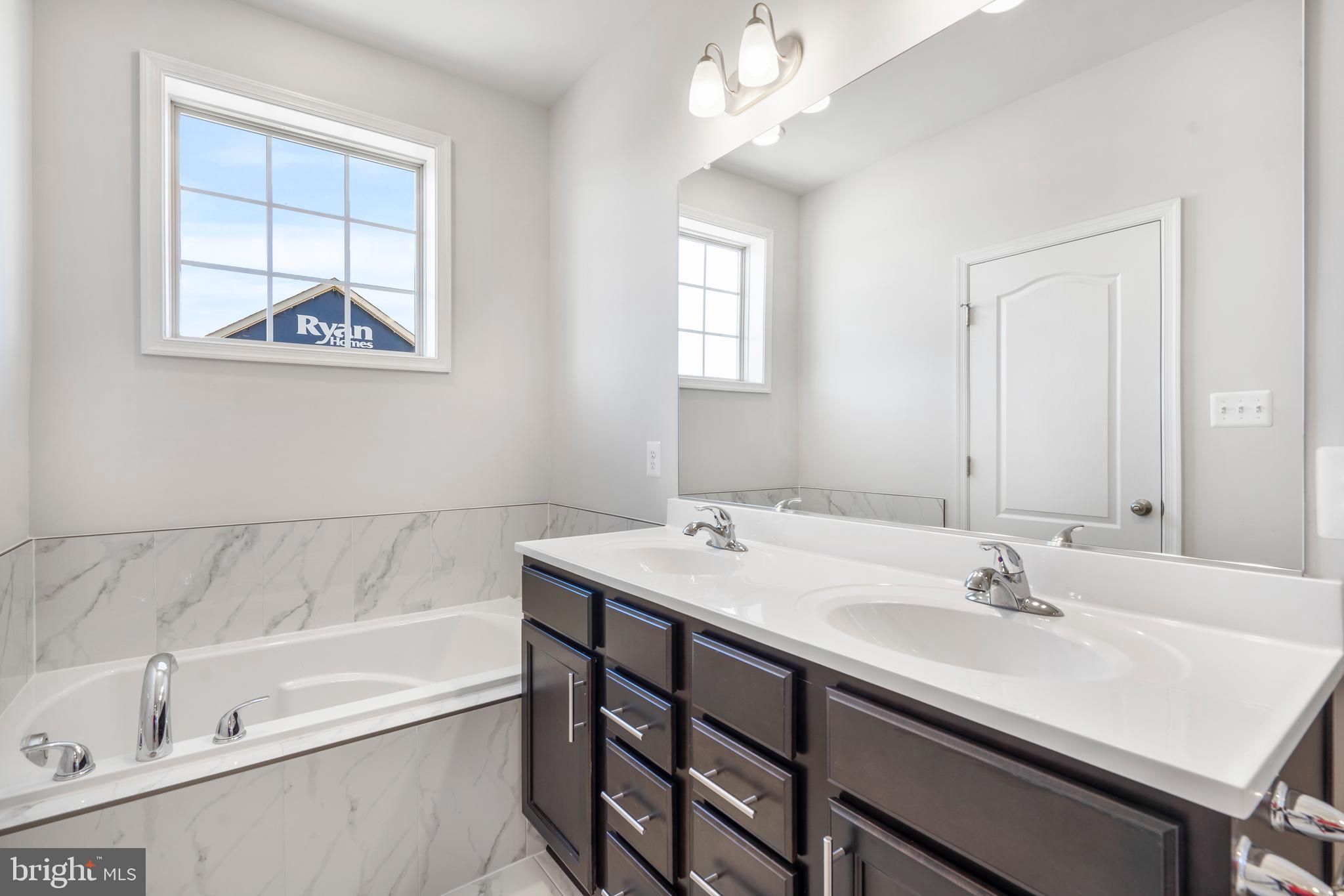 HARRINGTON TERRACE - Residential