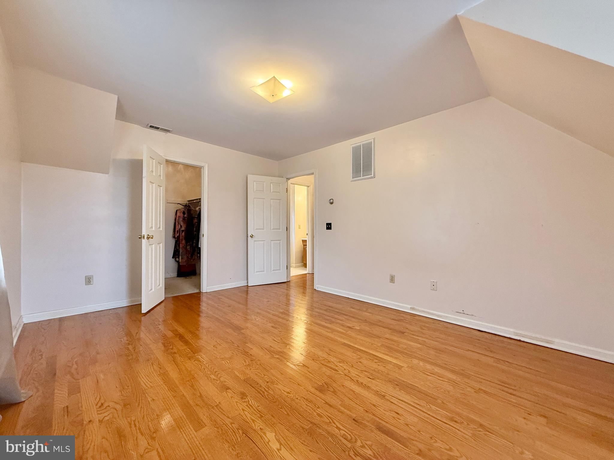 STONEPOINT - Residential