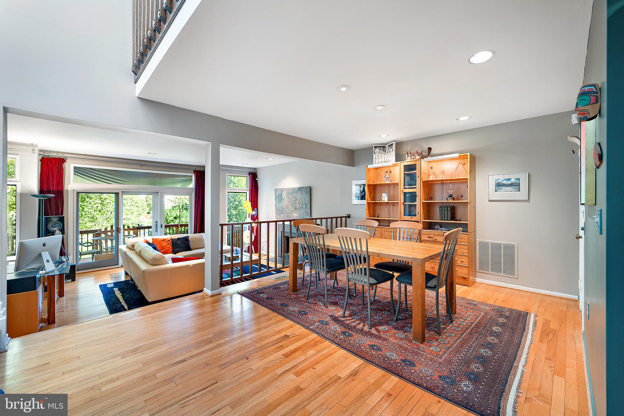 TIMBERLAWN - Residential