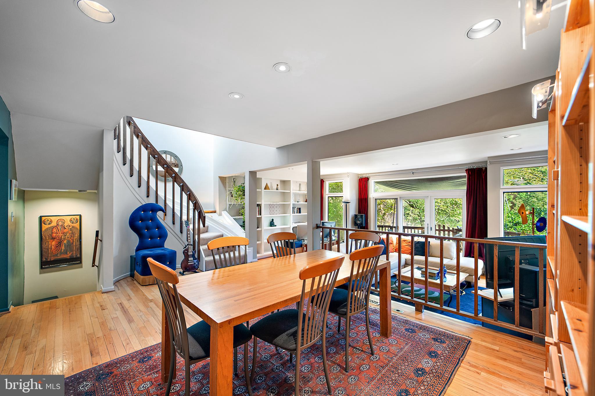 TIMBERLAWN - Residential