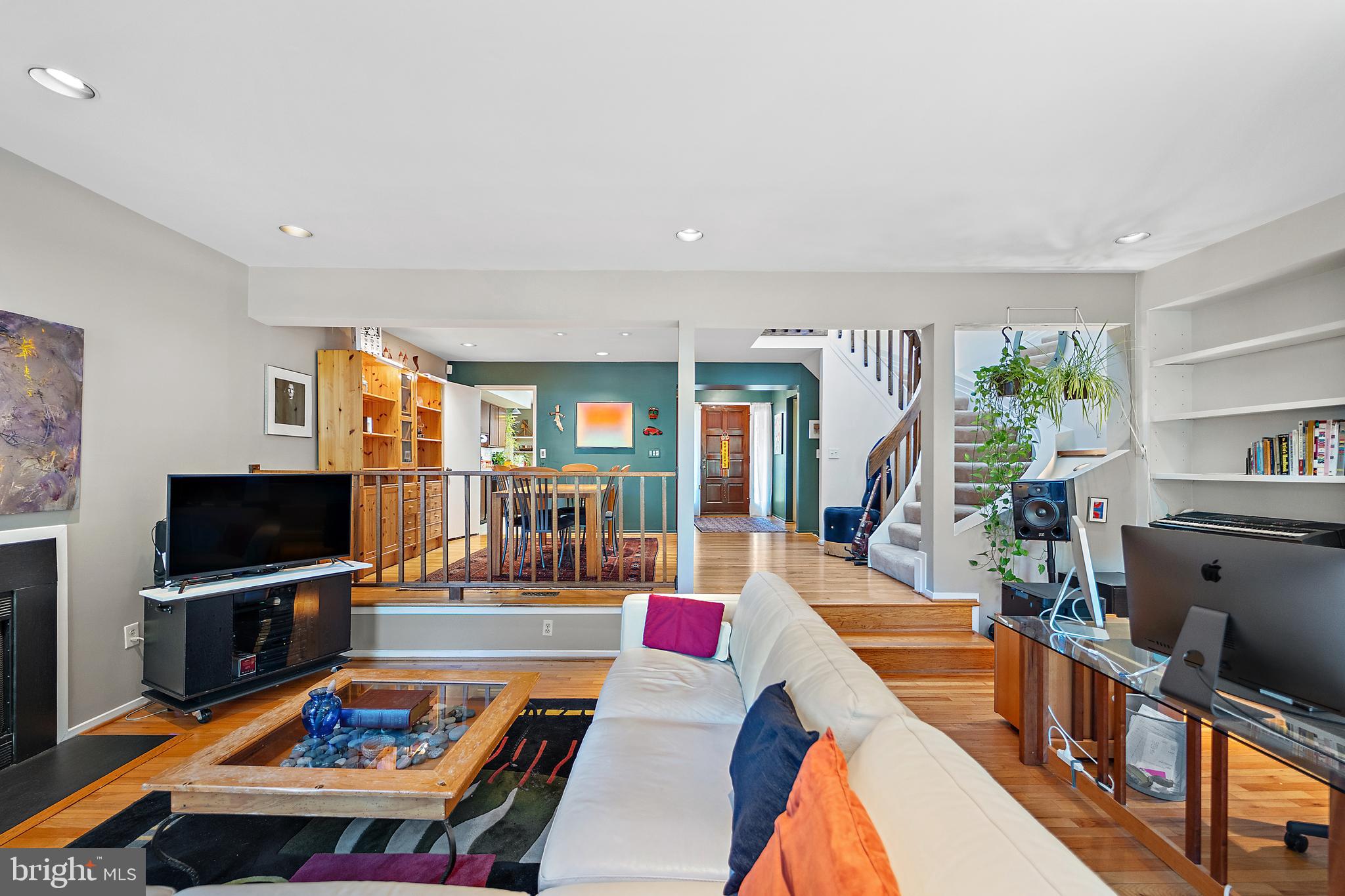 TIMBERLAWN - Residential