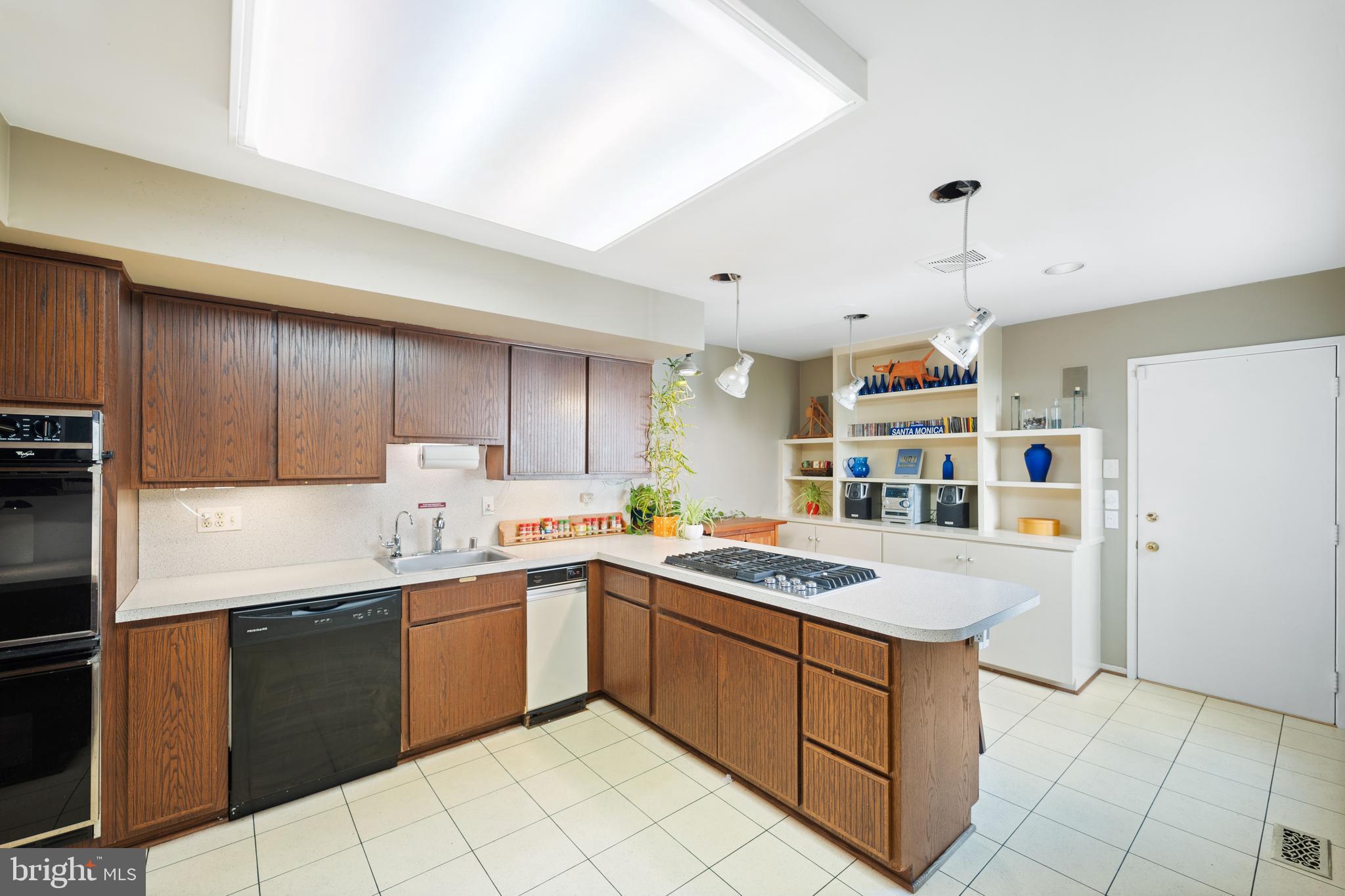 TIMBERLAWN - Residential