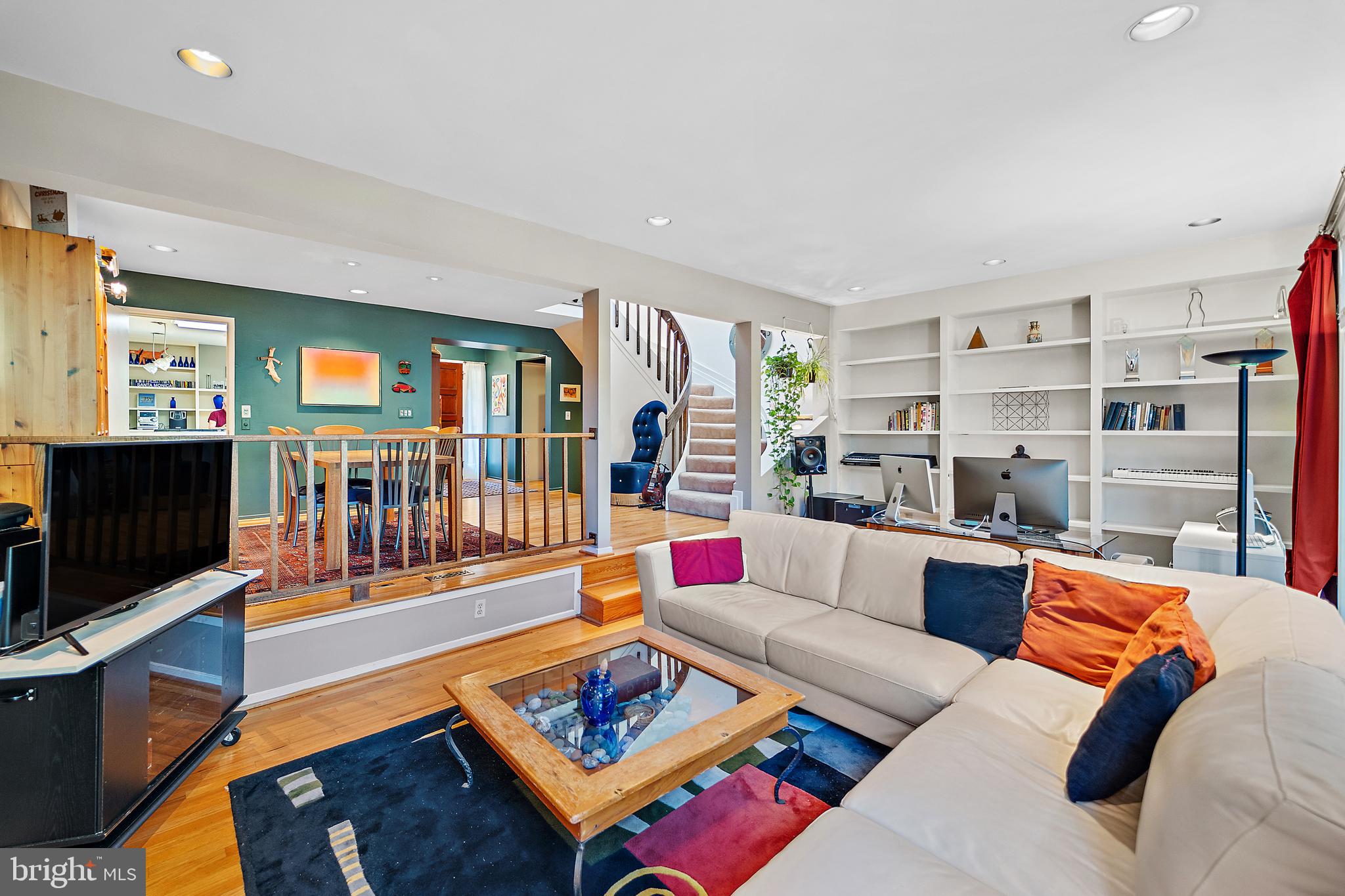 TIMBERLAWN - Residential